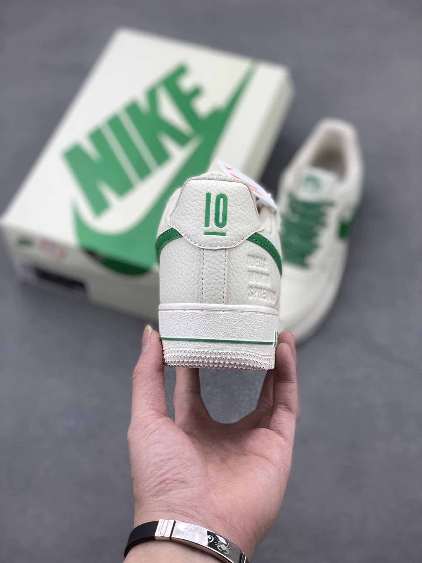 Nike Air Force 1 '07 Low Sneakers - Cream/Green Limited Edition (DD8959-707) 5 i1741623292493 258 0 3
