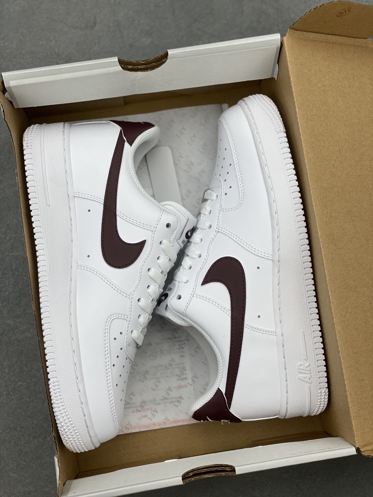 Nike Air Force 1 '07 Low White/Burgundy Casual Sneakers FJ4146-112 10 i1741623402003 401 0 8