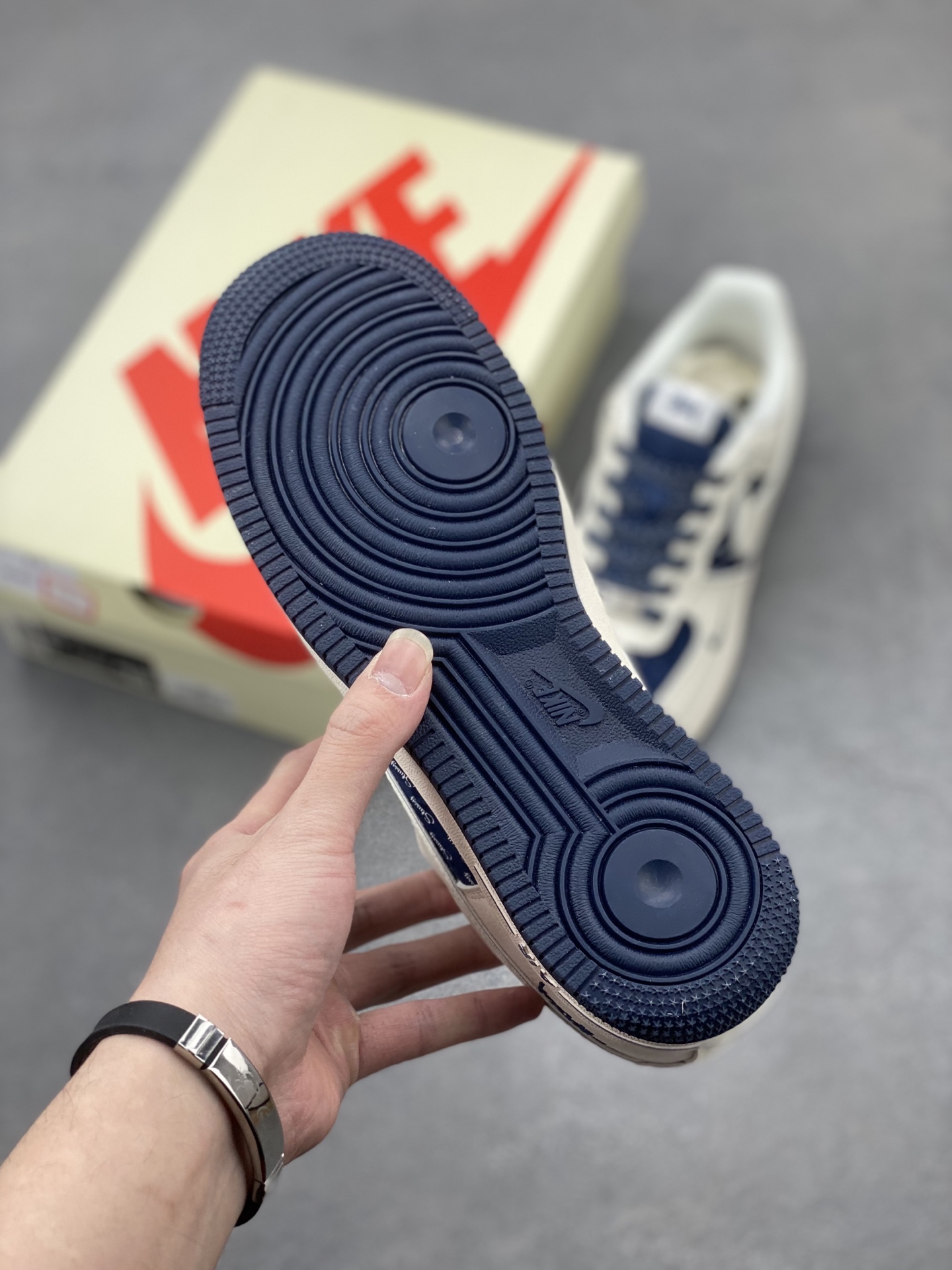Nike Air Force 1 '07 Low Stussy Collab Sneakers - Cream/Navy Blue 7 i1741710063915 9530 0 5