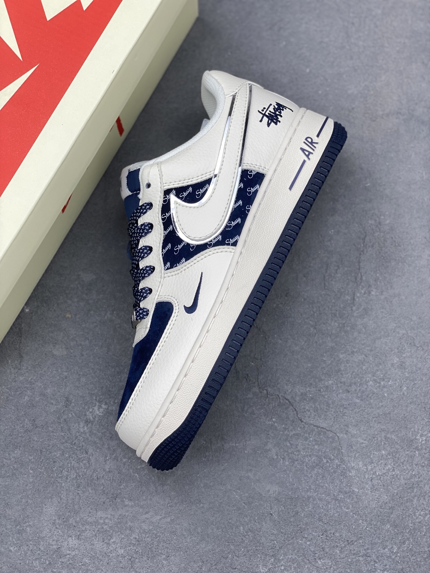 Nike Air Force 1 '07 Low Stussy Collab Sneakers - Cream/Navy Blue 8 i1741710065335 4089 0 6