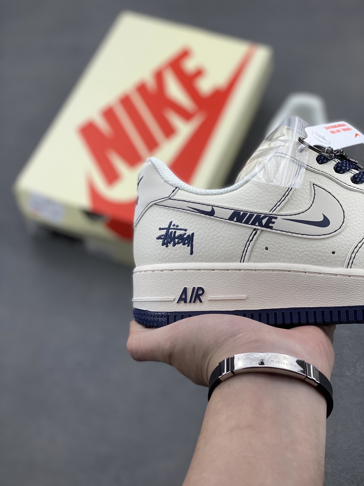 Nike Air Force 1 '07 Low Sneakers - Limited Edition - HH7518-063 6 i1741710174319 4946 0 4