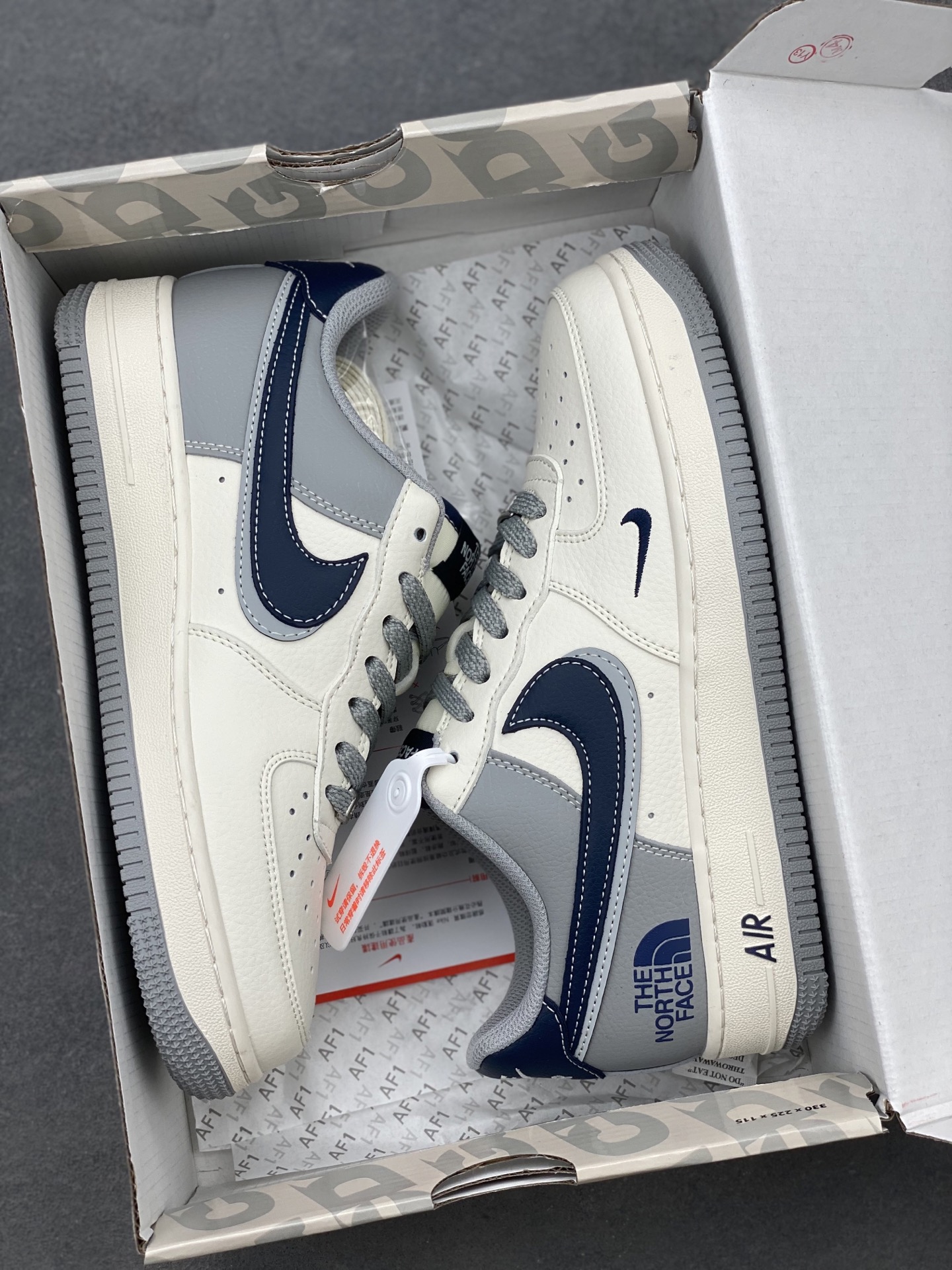 Nike Air Force 1 '07 Low The North Face Sneakers - Limited Edition 10 i1741710281411 8935 0 8