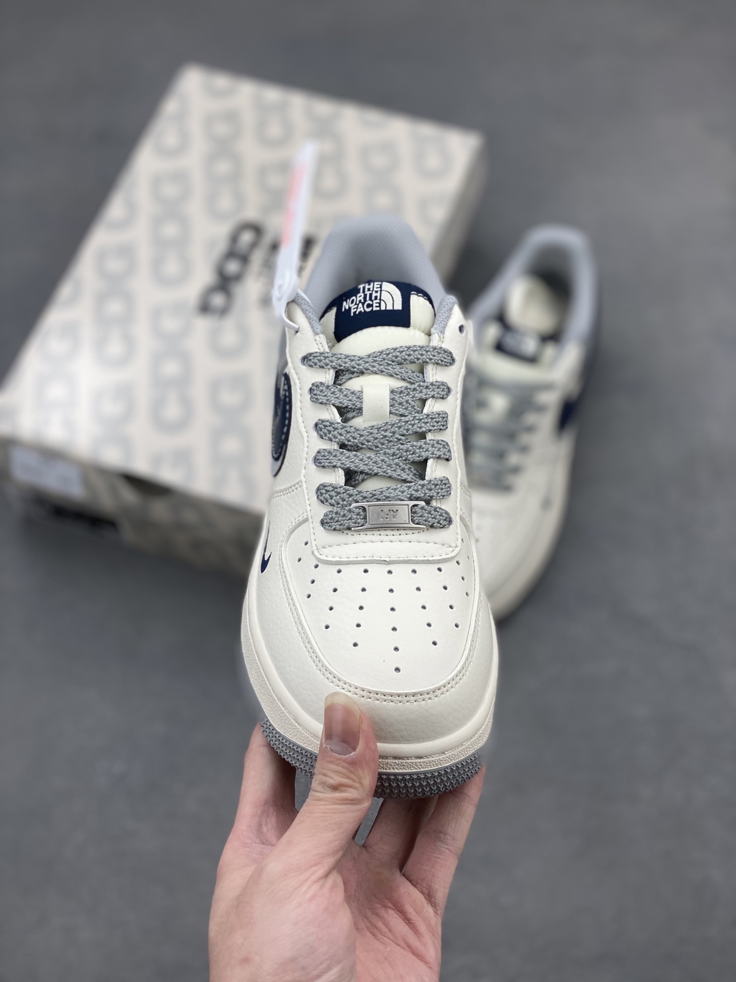 Nike Air Force 1 '07 Low The North Face Sneakers - Limited Edition 3 i1741710283373 9790 0 1