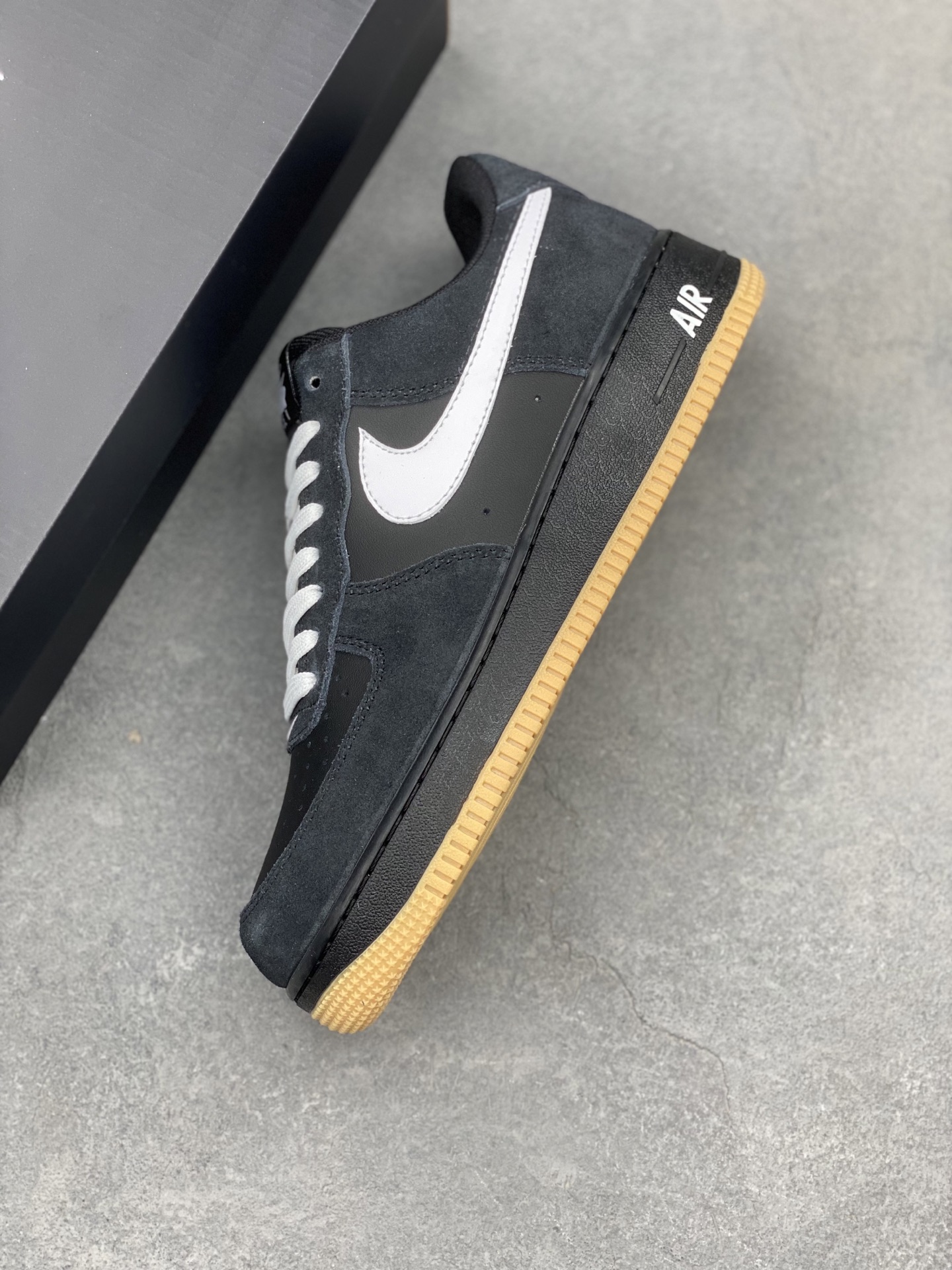 Nike Air Force 1 '07 Low Black/White Sneakers - Limited Edition 8 i1741710331702 4644 0 6