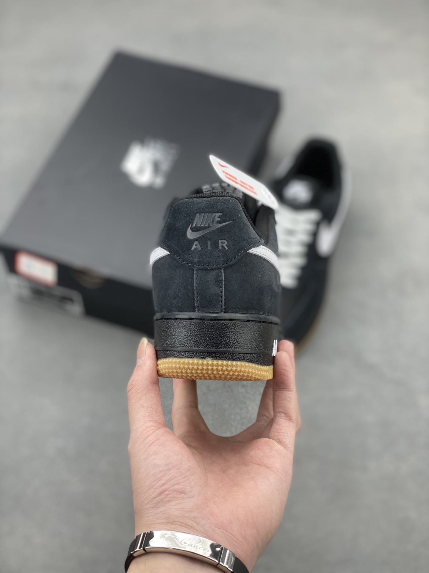 Nike Air Force 1 '07 Low Black/White Sneakers - Limited Edition 5 i1741710332953 353 0 3