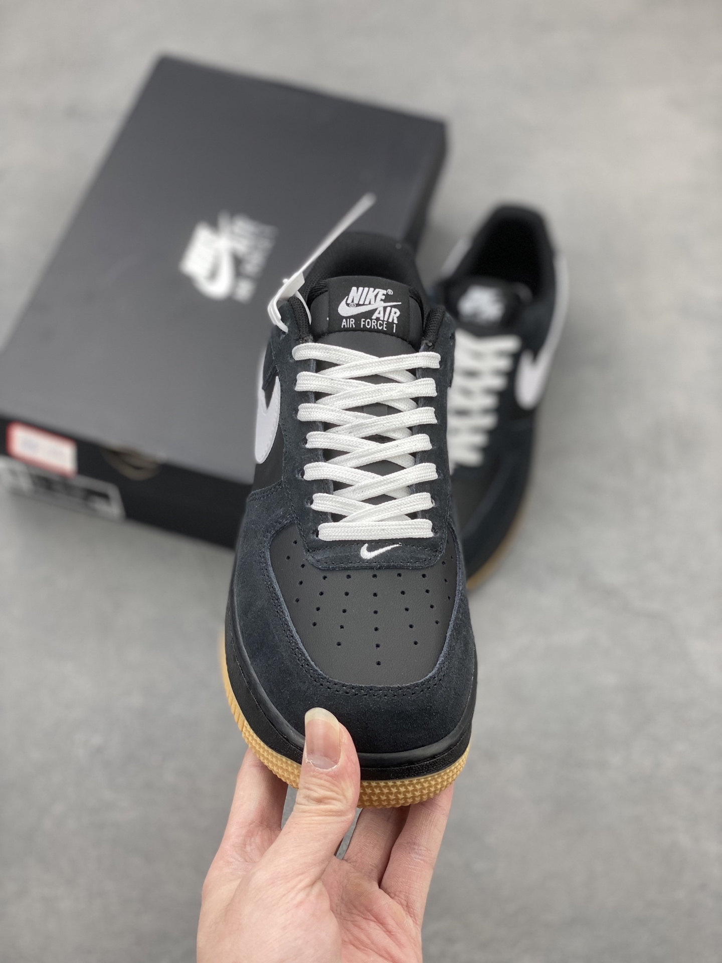 Nike Air Force 1 '07 Low Black/White Sneakers - Limited Edition 3 i1741710333163 5134 0 1