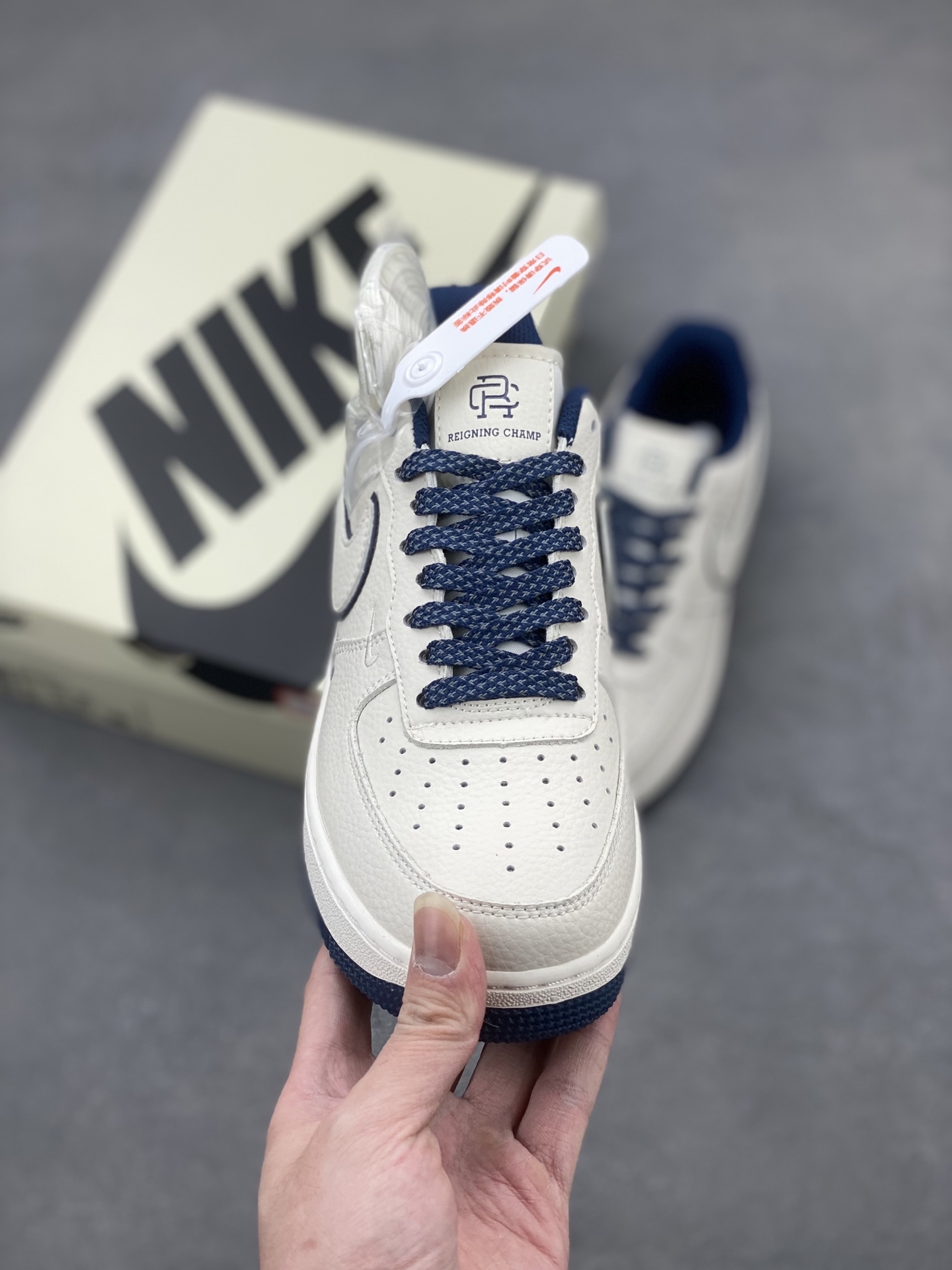 Nike Air Force 1 '07 Low Cream/Navy Casual Sneakers RC2369-176 3 i1741710602438 9674 0 1