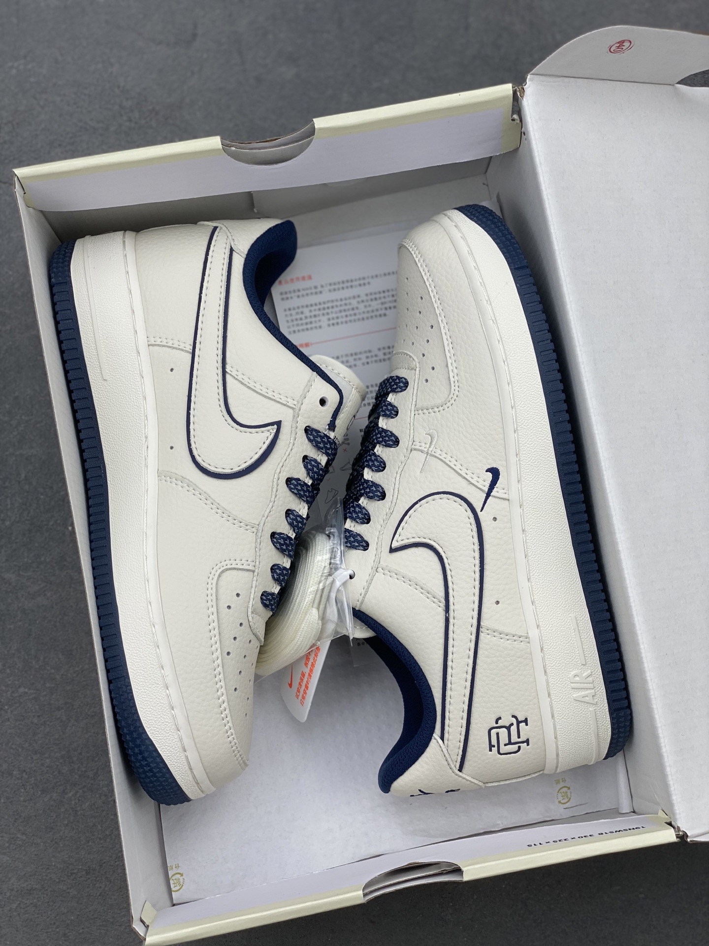 Nike Air Force 1 '07 Low Cream/Navy Casual Sneakers RC2369-176 10 i1741710607096 5913 0 8