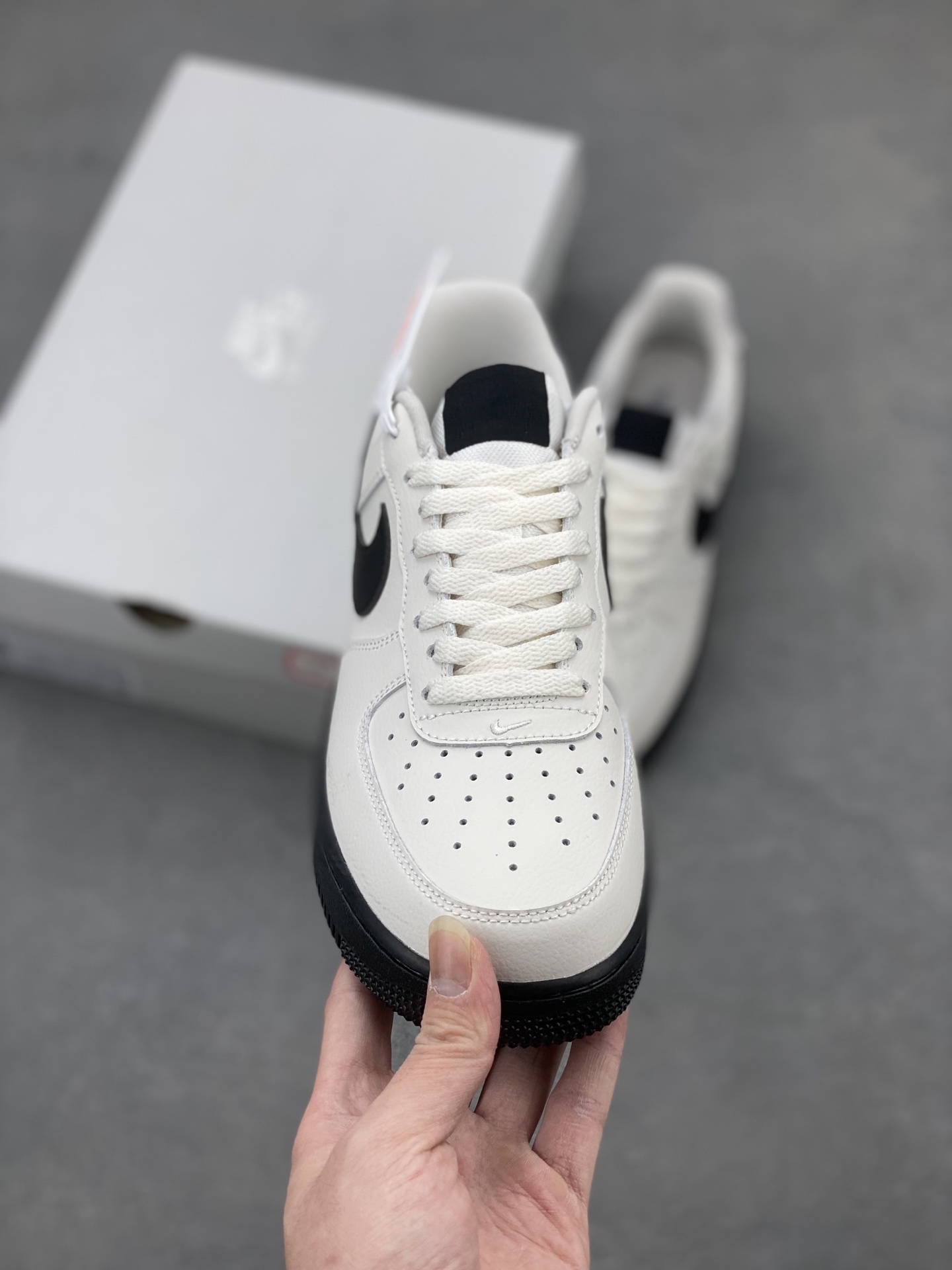 Nike Air Force 1 '07 Low-Top Sneakers - Black & White, HJ7180-030 3 i1741710714017 3858 0 1