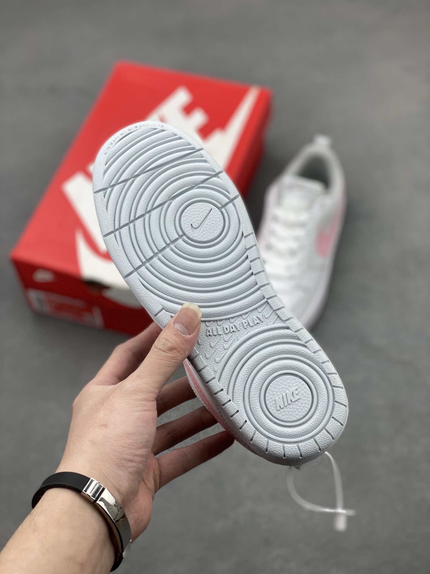Nike Court Borough Low White/Pink Leather Sneaker - Durable, Breathable Comfort 7 i1741710885707 696 0 5