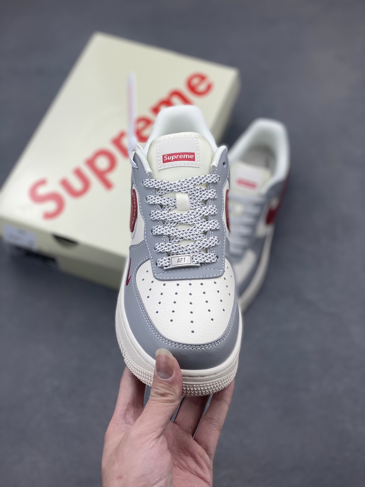 Nike Air Force 1 '07 Low Supreme Collab - Gray/Red Double Swoosh 3 i1742057478941 5568 0 1