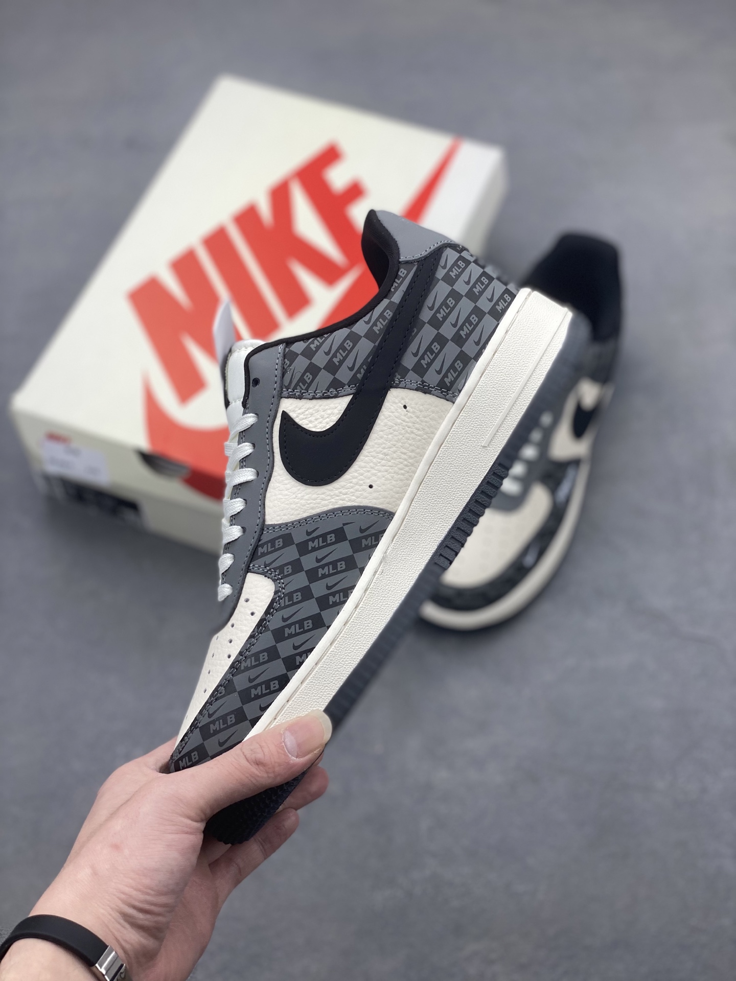 Nike Air Force 1 '07 Low MLB New York Yankees - DF0188-038 4 i1742057561758 5335 0 2