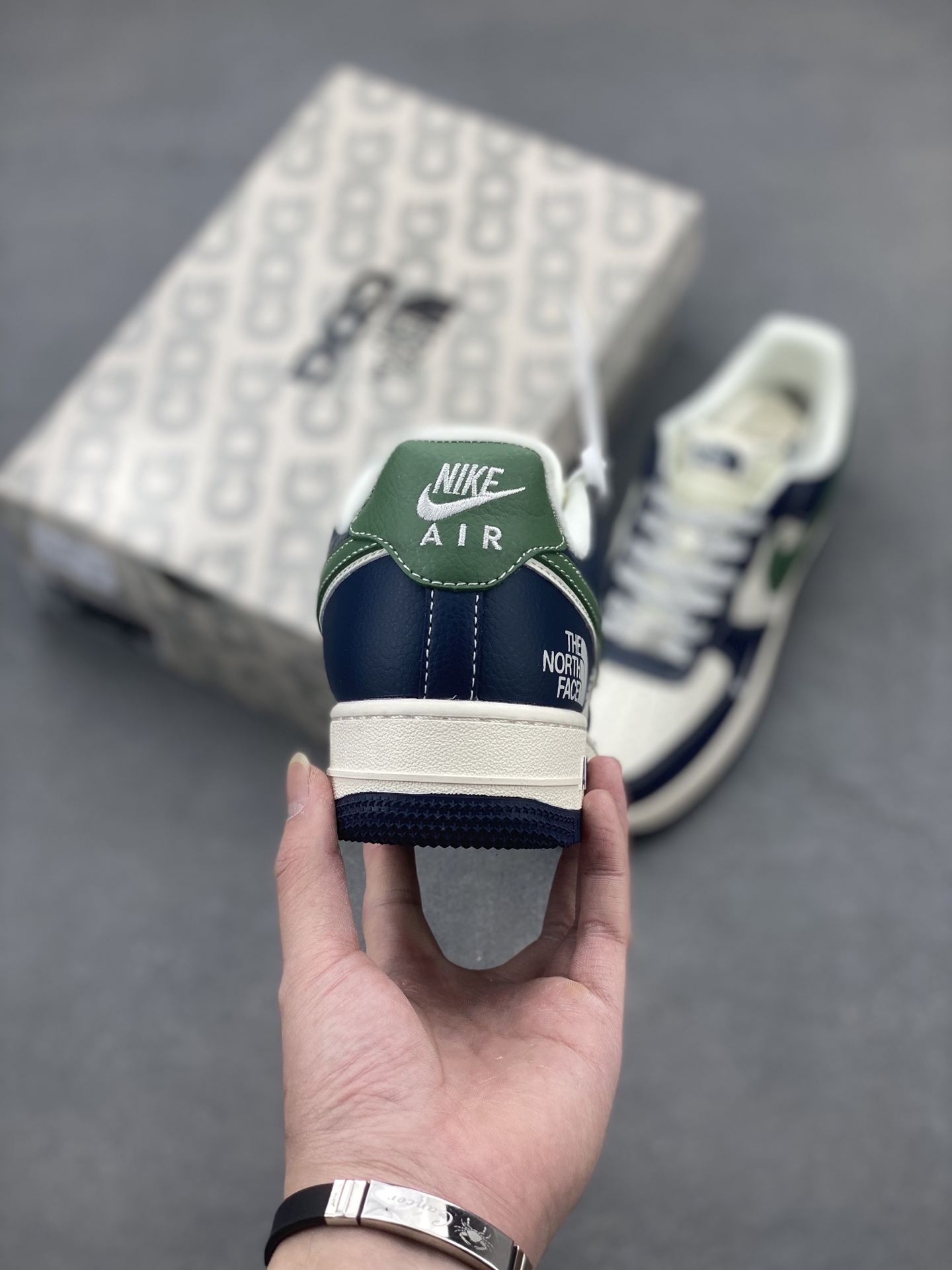 Nike Air Force 1 '07 Low The North Face Collab Black Green HD2258-005 Sneakers 5 i1742057713600 9349 0 3