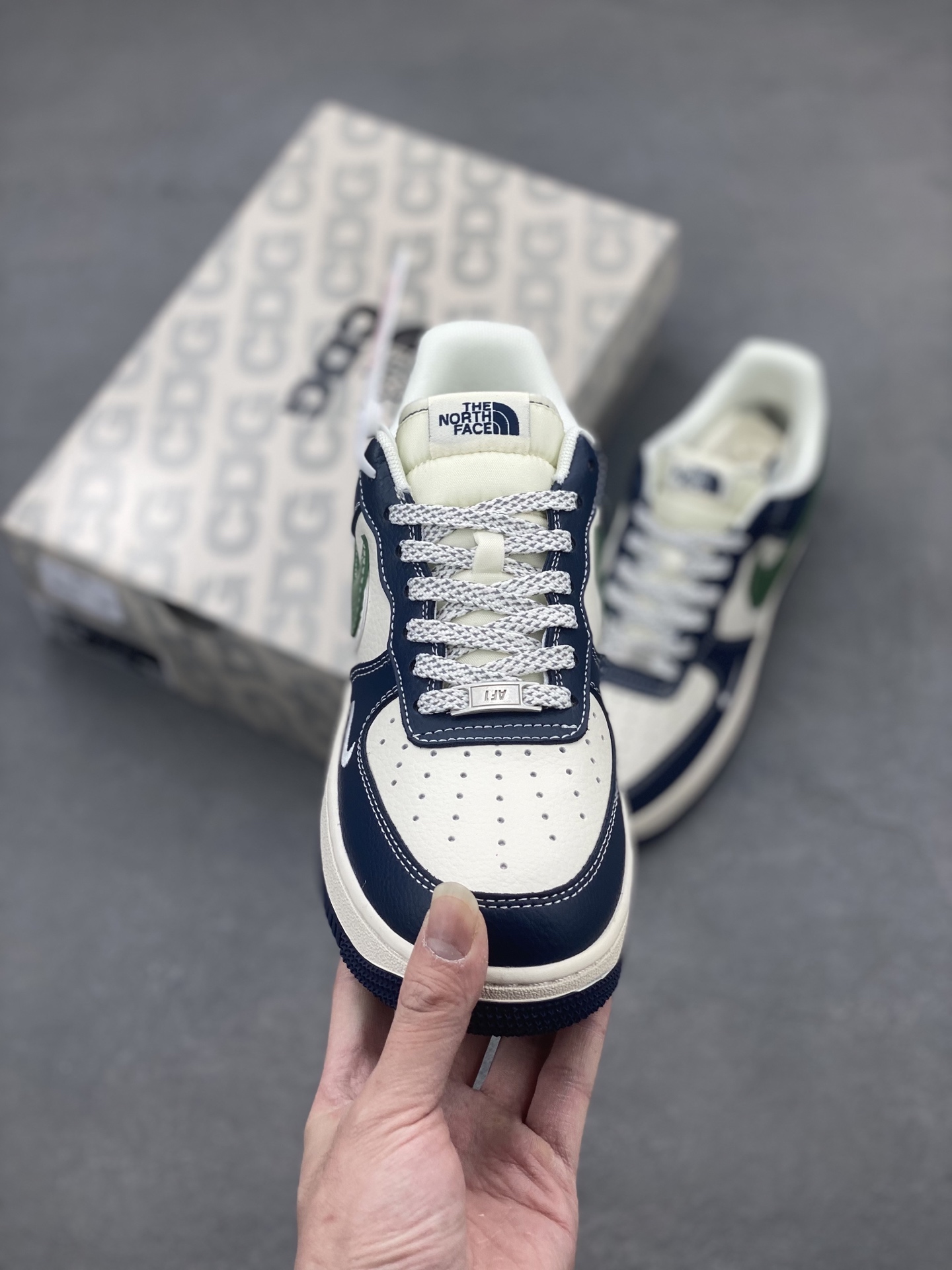 Nike Air Force 1 '07 Low The North Face Collab Black Green HD2258-005 Sneakers 3 i1742057715731 8556 0 1