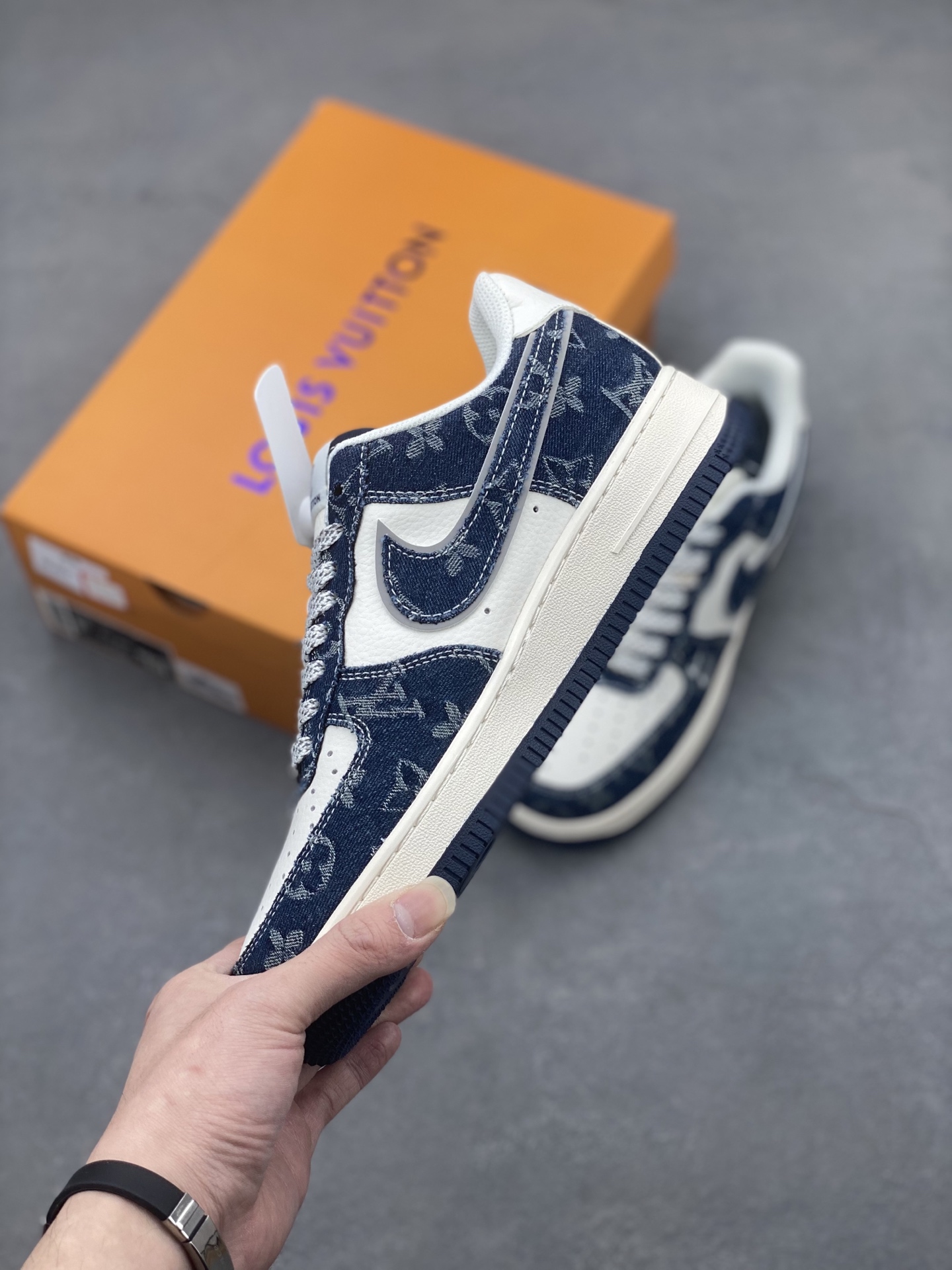 Nike Air Force 1 '07 Low Louis Vuitton Collab Sneakers - Deep Sea Blue 4 i1742057798044 7369 0 2