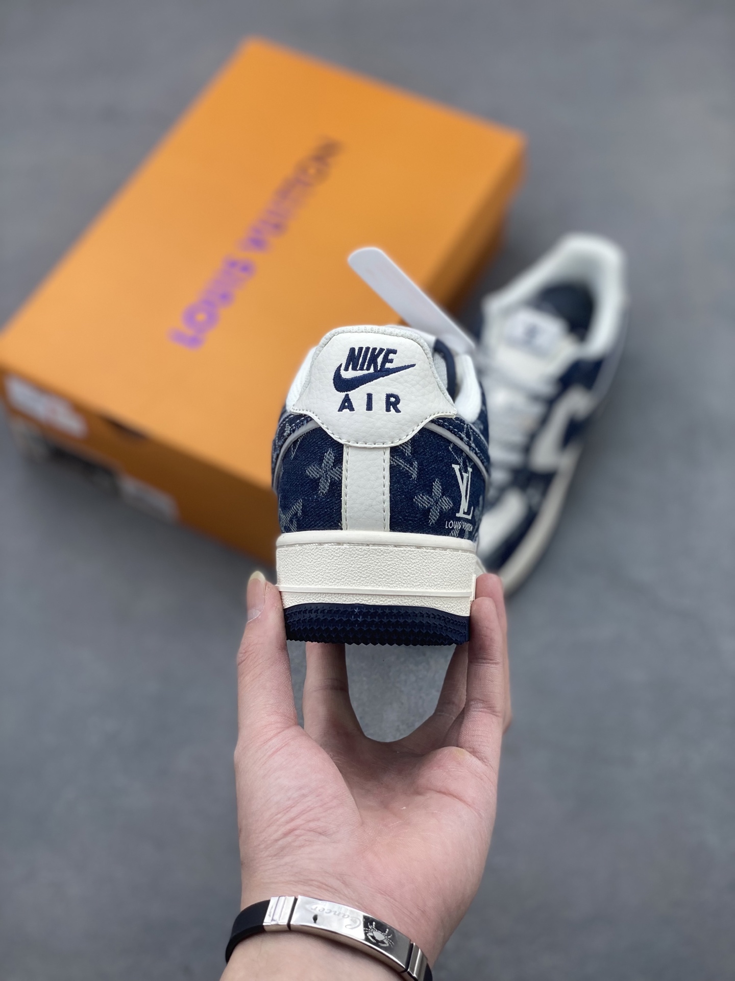 Nike Air Force 1 '07 Low Louis Vuitton Collab Sneakers - Deep Sea Blue 5 i1742057800493 8074 0 3