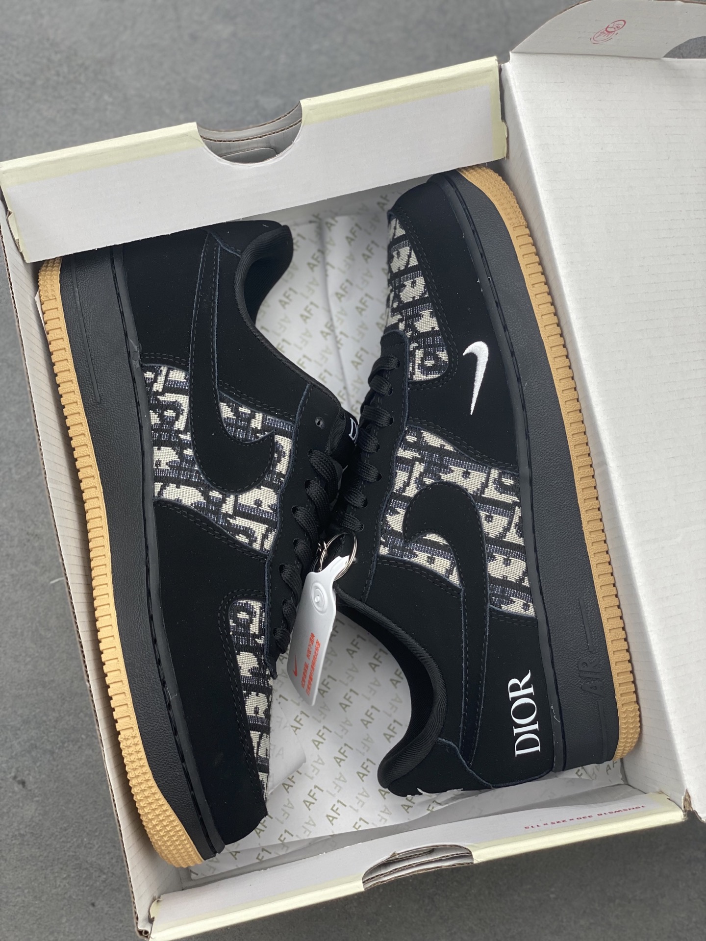 Nike Air Force 1 '07 Low "Dior" Black/Gum Knit Sneakers Limited Edition 10 i1742058083329 2441 0 8
