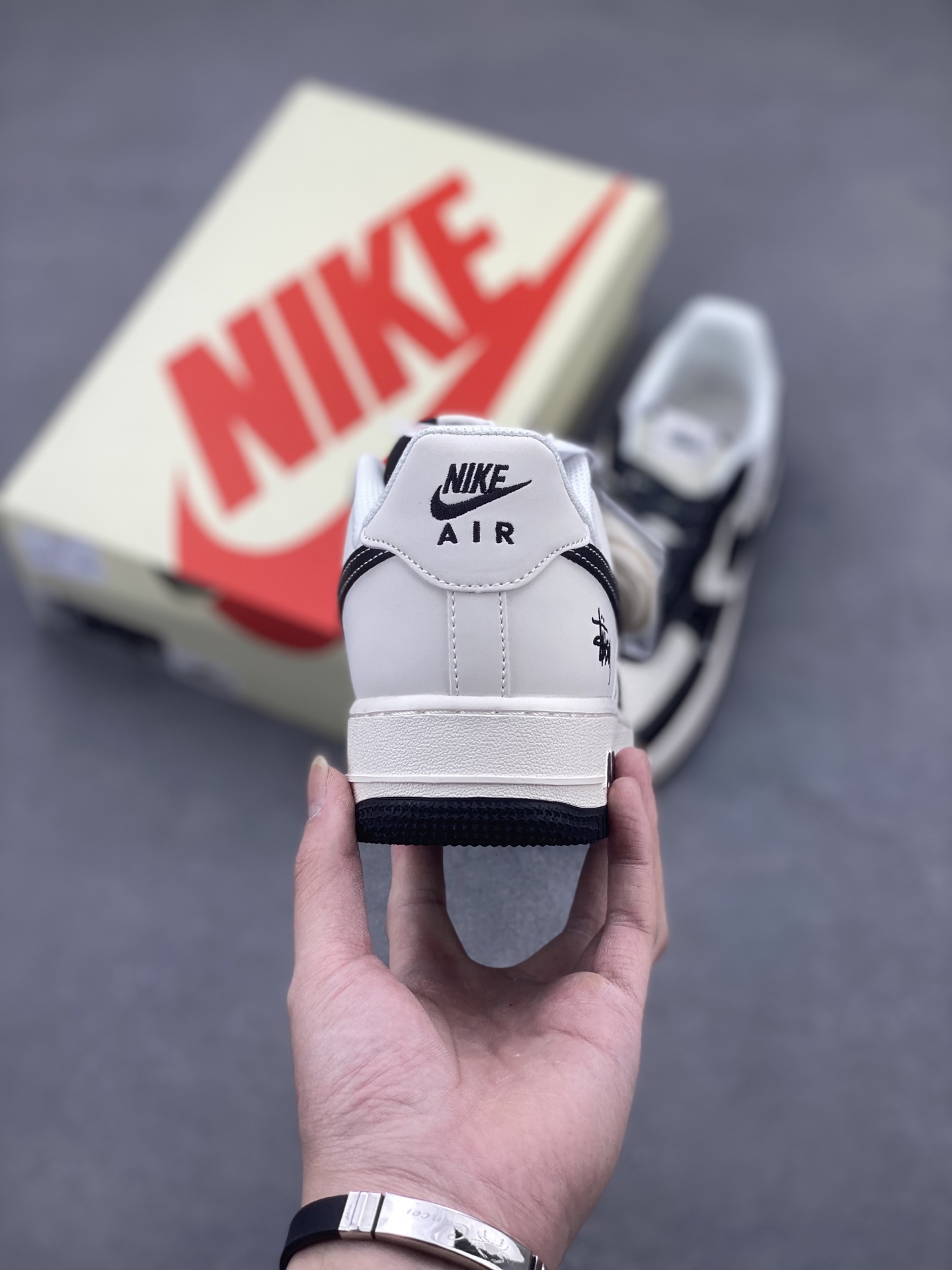 Nike Air Force 1 '07 Low Stussy Collab Black White Leather Sneakers 5 i1742058243989 4368 0 3