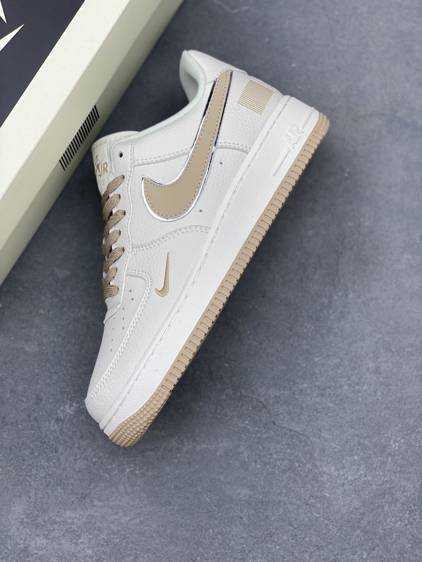 Nike Air Force 1 Low '07 "QR Code" Beige Gold Casual Sneakers CU1836-965 8 i1742058409377 2721 0 6