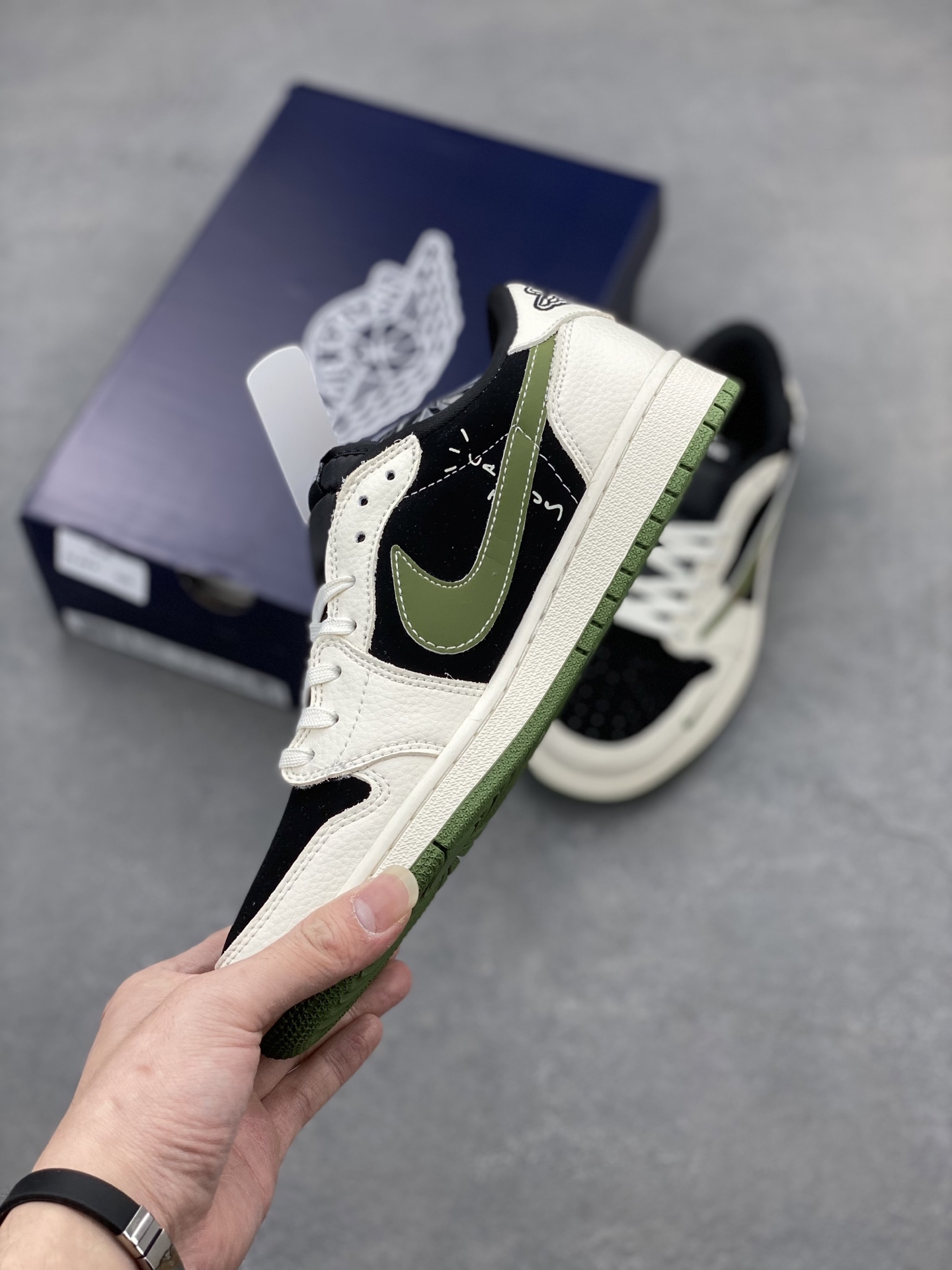 Travis Scott x Fragment Design x Air Jordan 1 Low OG 'Burberry' Sneakers 3 i1742060605764 1797 0 2