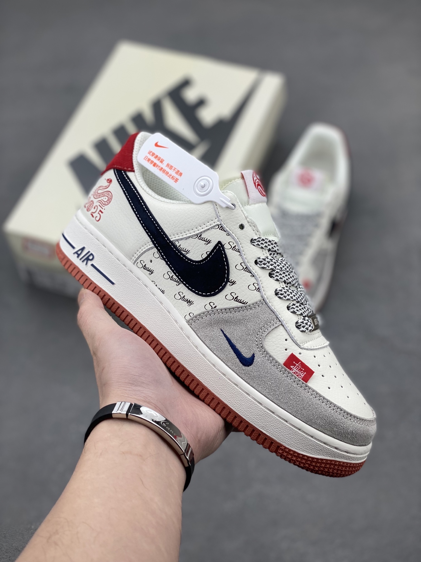 Nike Air Force 1 '07 Low Sneakers - Limited Edition, Premium Comfort 2 i1742143054108 3911 0 0