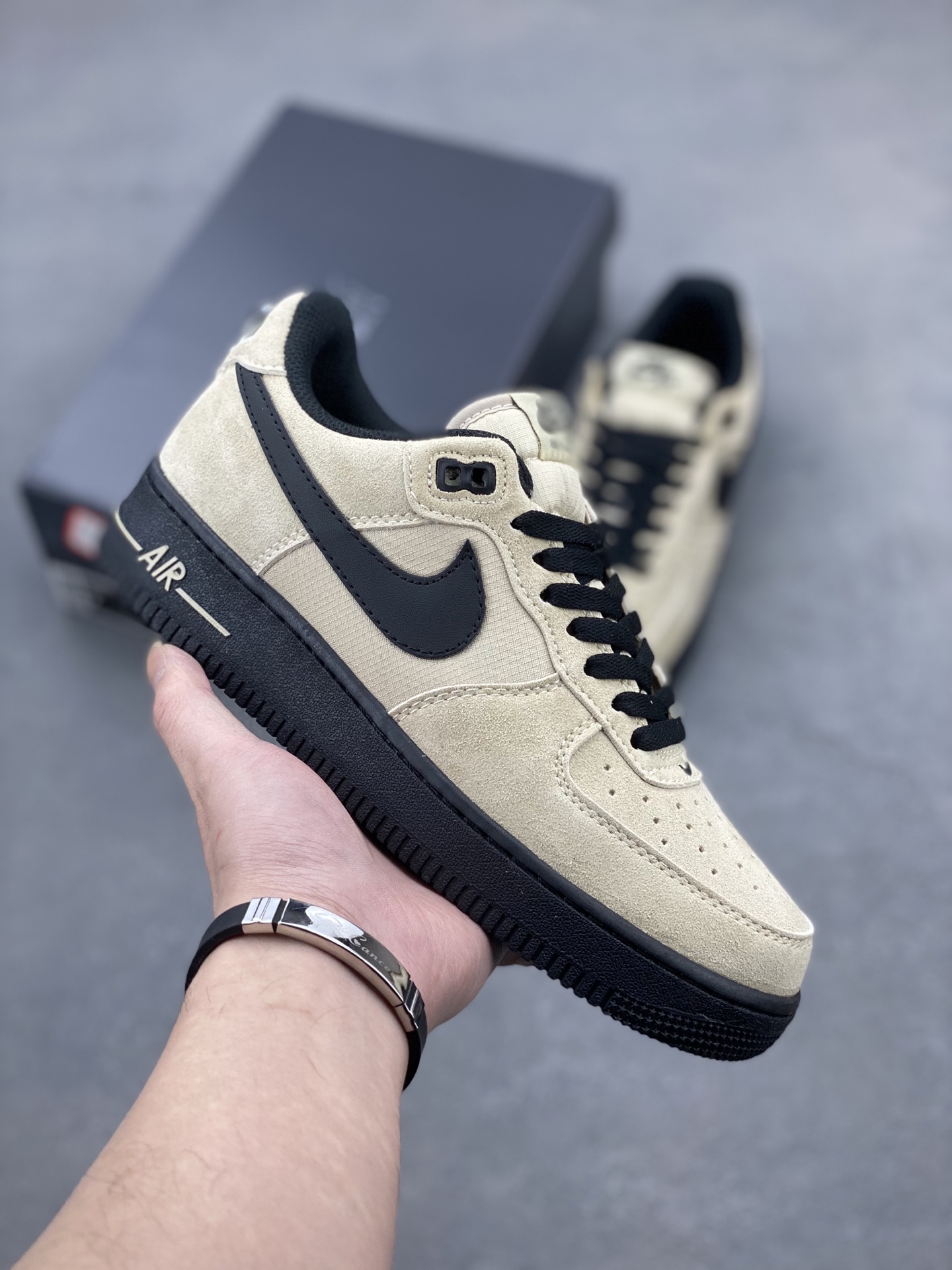 Nike Air Force 1 '07 Low Sneakers - Limited Edition, Premium Comfort 2 i1742143101595 3678 0 0