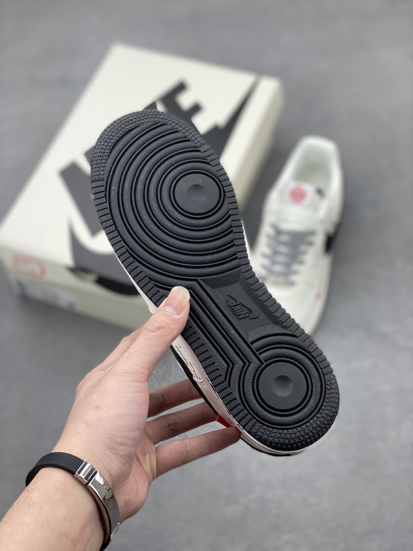 Nike Air Force 1 '07 Low Sneakers - Limited Edition, Supreme Detailing 7 i1742143161191 3279 0 5
