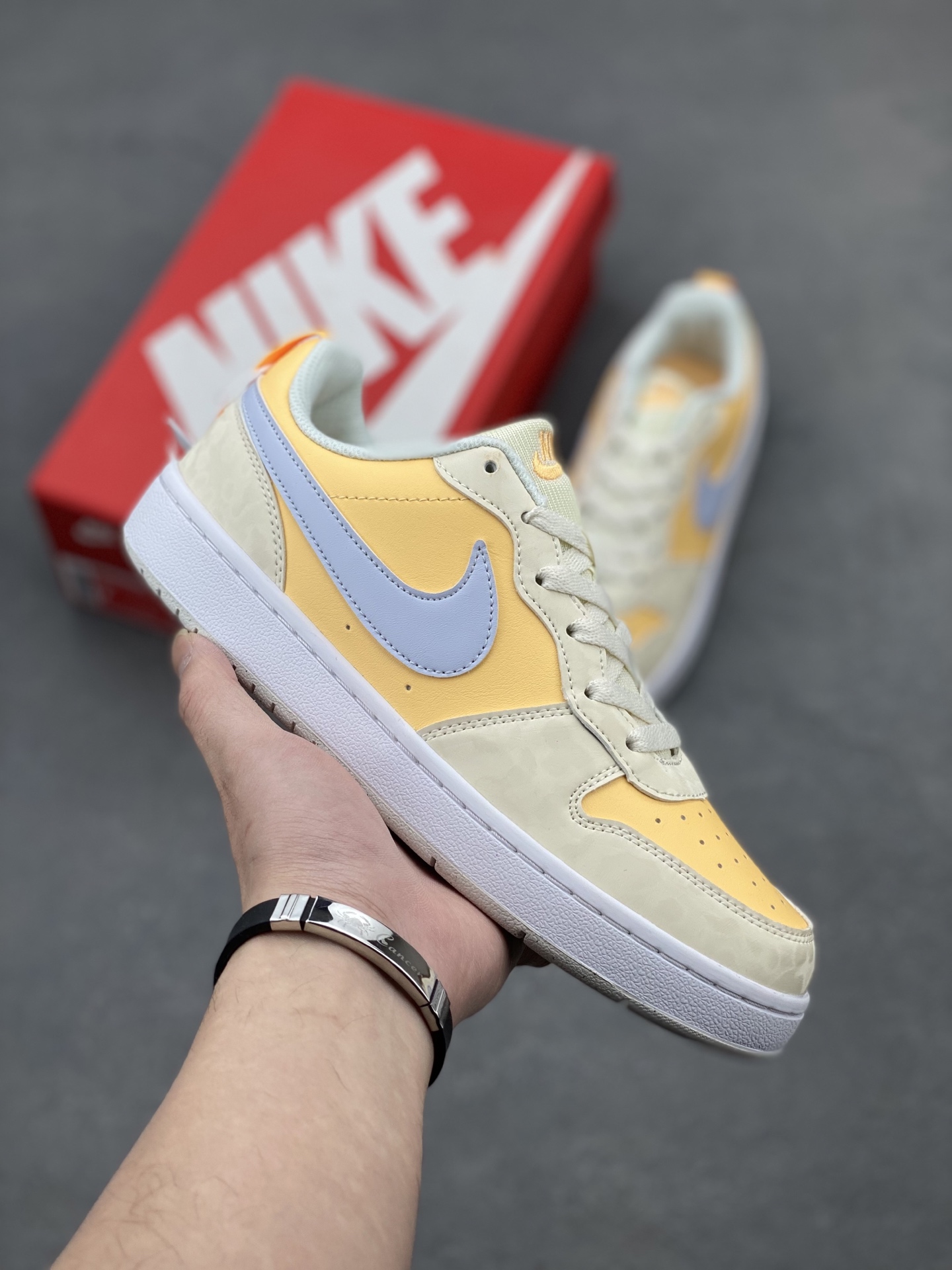 Nike Court Borough Low Sneakers - Versatile, Breathable, and Durable Design 2 i1742143311294 9883 0 0