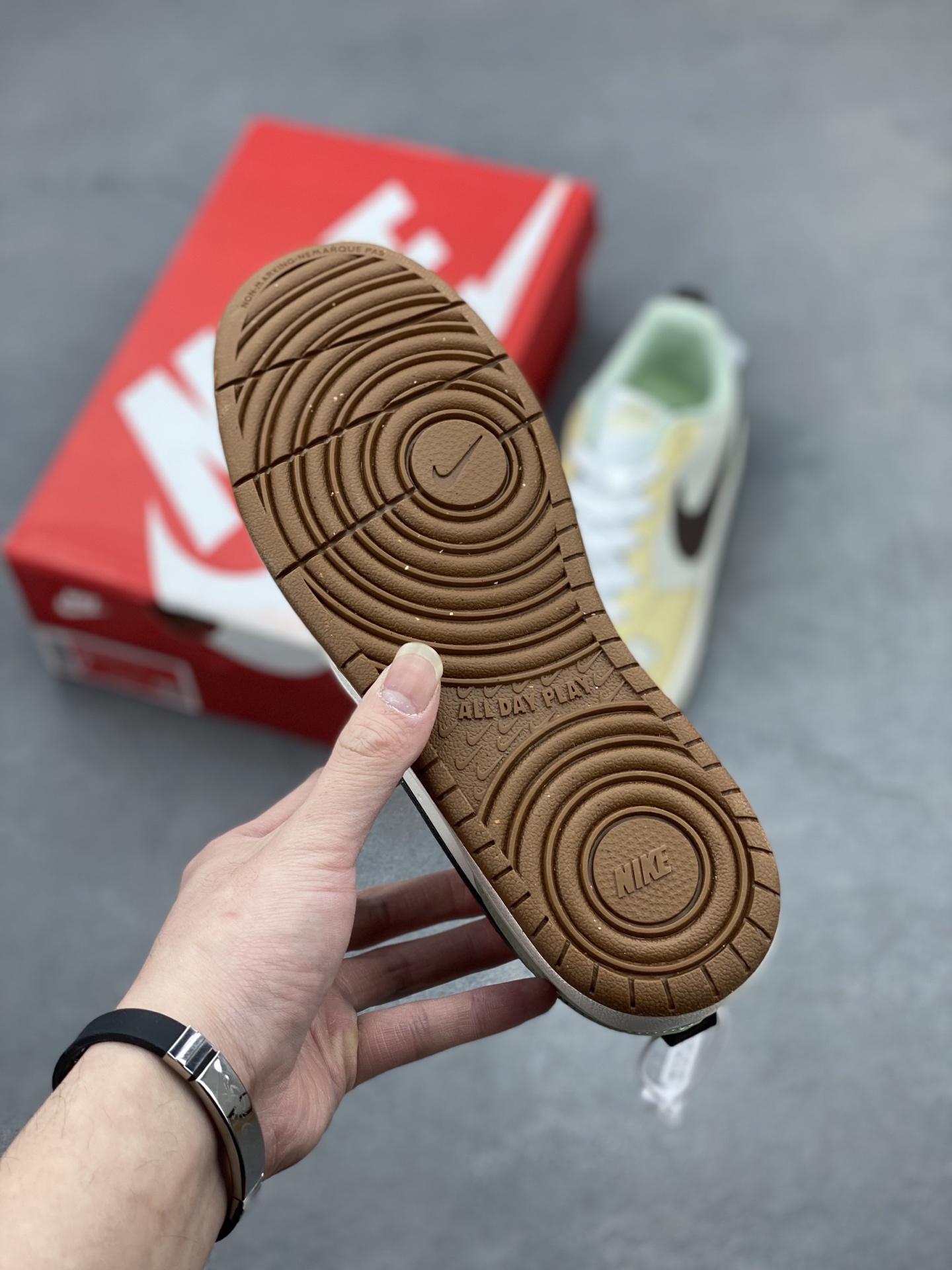 Nike Court Borough Low: Versatile, Breathable, and Durable Casual Sneakers 7 i1742143451076 1392 0 5