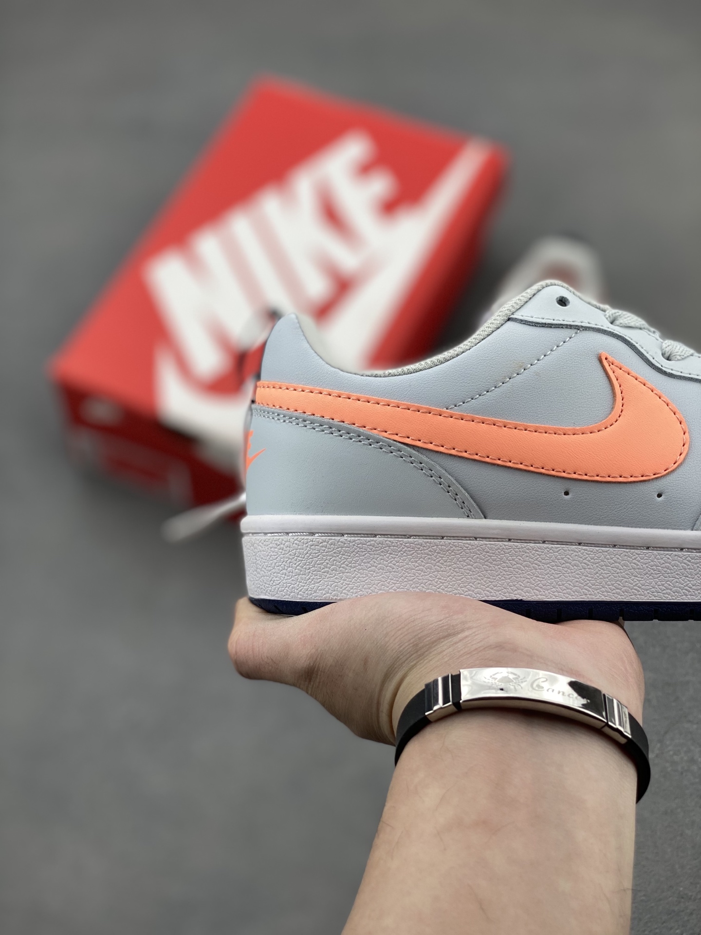 Nike Court Borough Low Sneakers - Stylish, Comfortable, and Durable Design 6 i1742143890905 2423 0 4