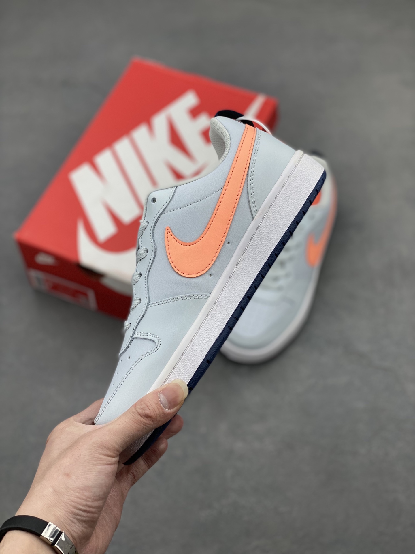 Nike Court Borough Low Sneakers - Stylish, Comfortable, and Durable Design 4 i1742143891882 6045 0 2