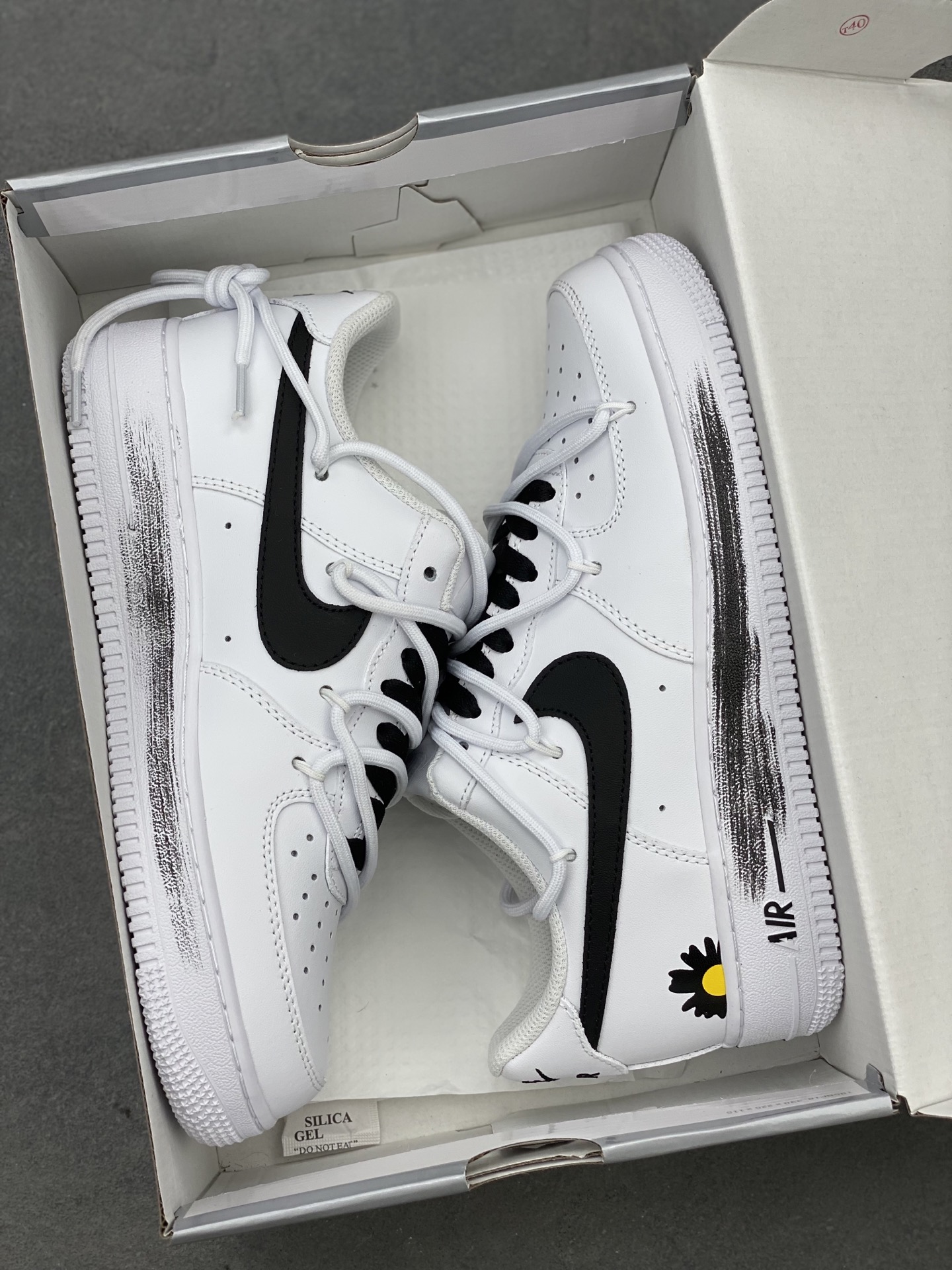Nike Air Force 1 '07 Low White Black Sneakers CK0316-060 10 i1742230452634 1633 0 8