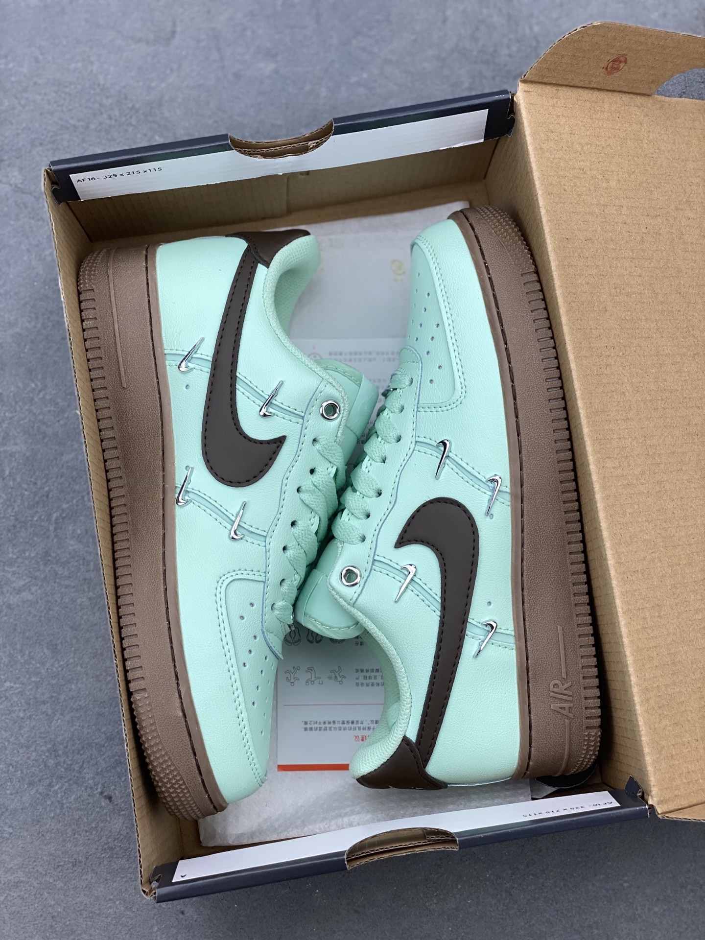 Nike Air Force 1 '07 Low Mint Green/Brown Sneakers IB8894-329 10 i1742230553778 333 0 8
