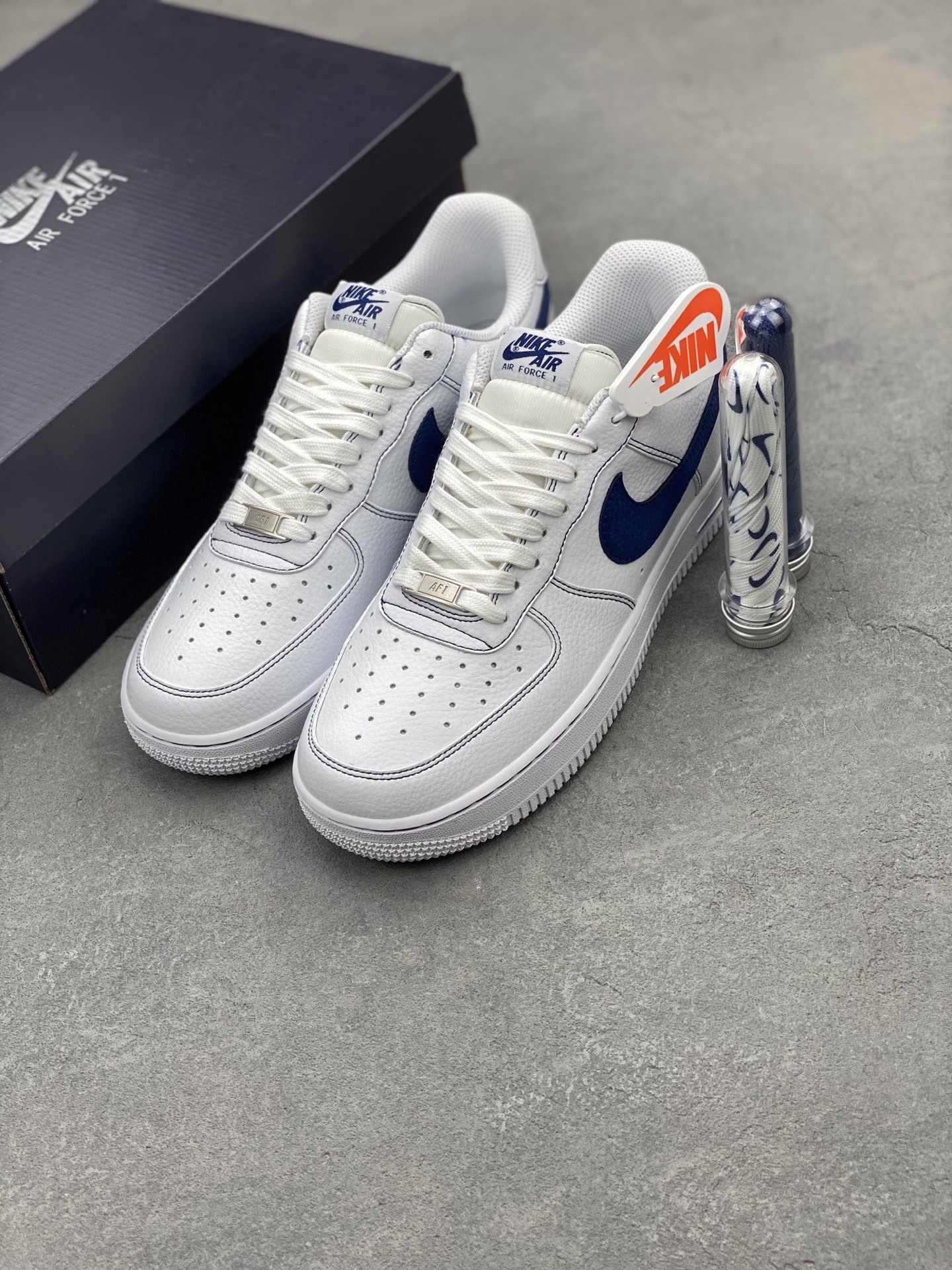 Nike Air Force 1 '07 Low White/Navy Sneakers HQ2037-100 Limited Edition 9 i1742230975118 5099 0 7