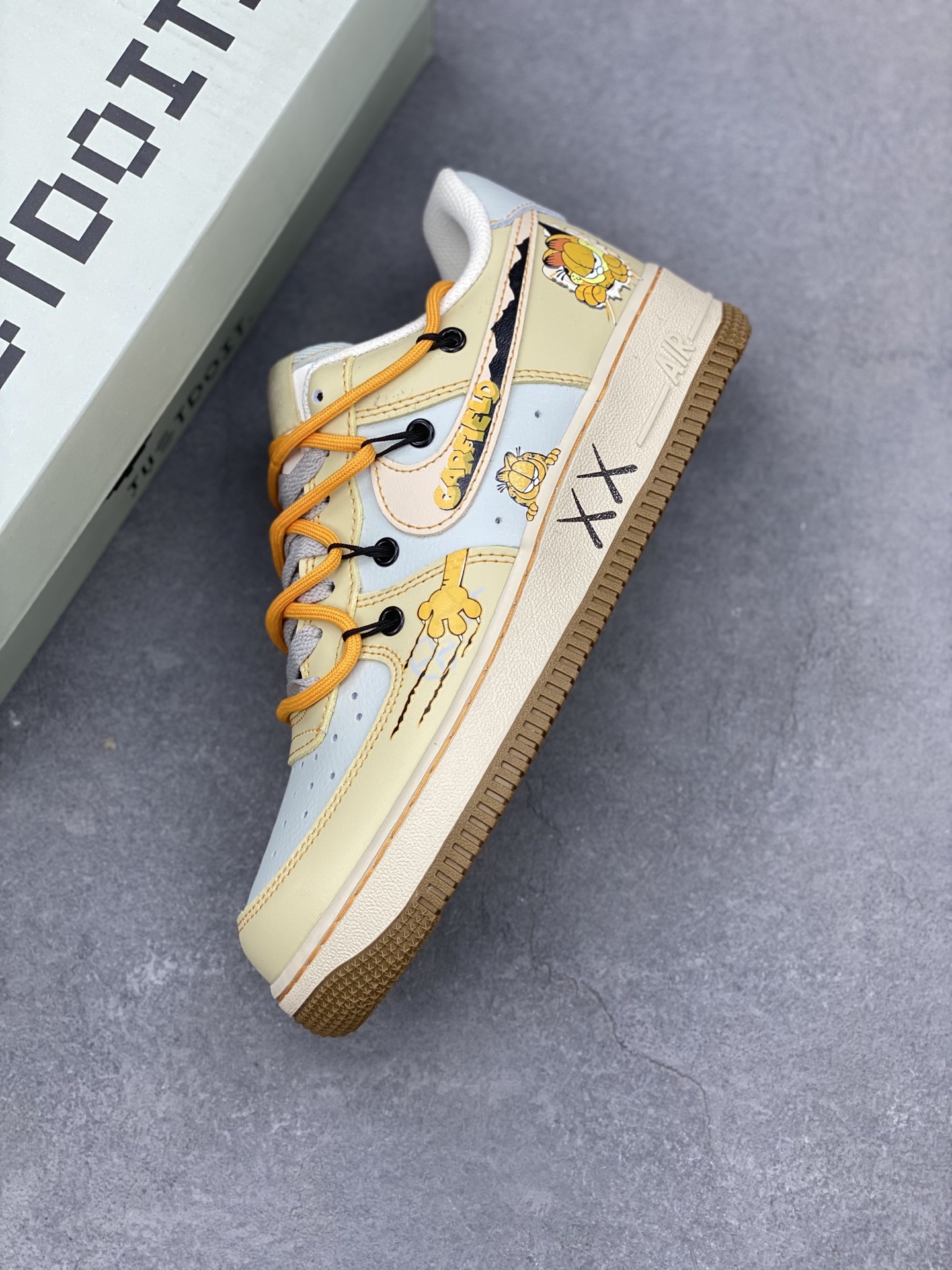Nike Air Force 1 '07 Low Cartoon Edition Sneakers - Limited Release 8 i1742231038126 2673 0 6