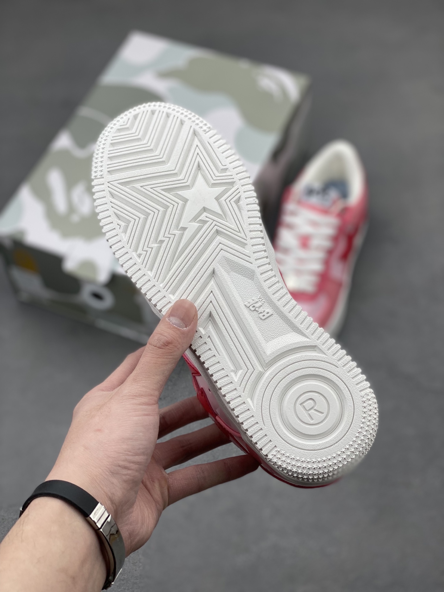 Bape Sta Pink Patent Leather Sneakers Classic Streetwear Style 7 i1742231214636 4675 0 5