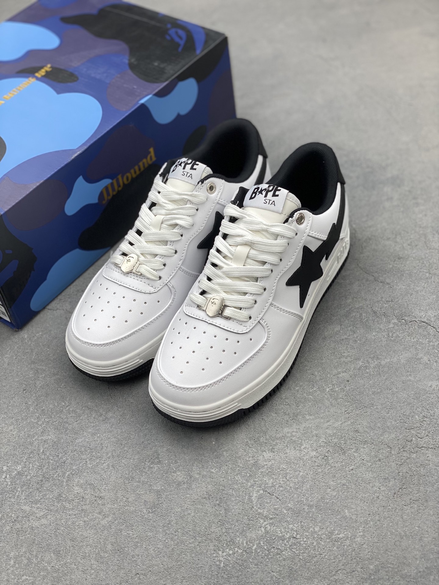 Bape Sta White/Black Sneakers - Classic Street Style, Comfortable Fit 9 i1742231636375 6556 0 7