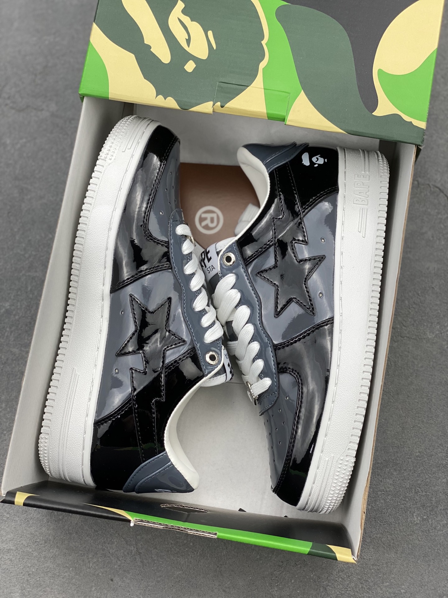 BAPE Sta Patent Leather Sneakers - Classic Style, Superior Comfort 10 i1742231706420 1001 0 8