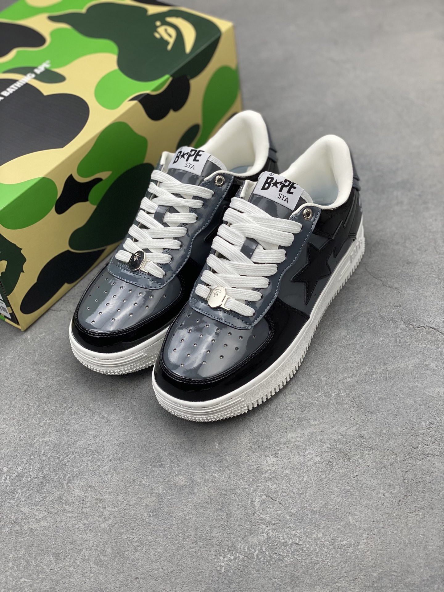 BAPE Sta Patent Leather Sneakers - Classic Style, Superior Comfort 9 i1742231715622 7417 0 7