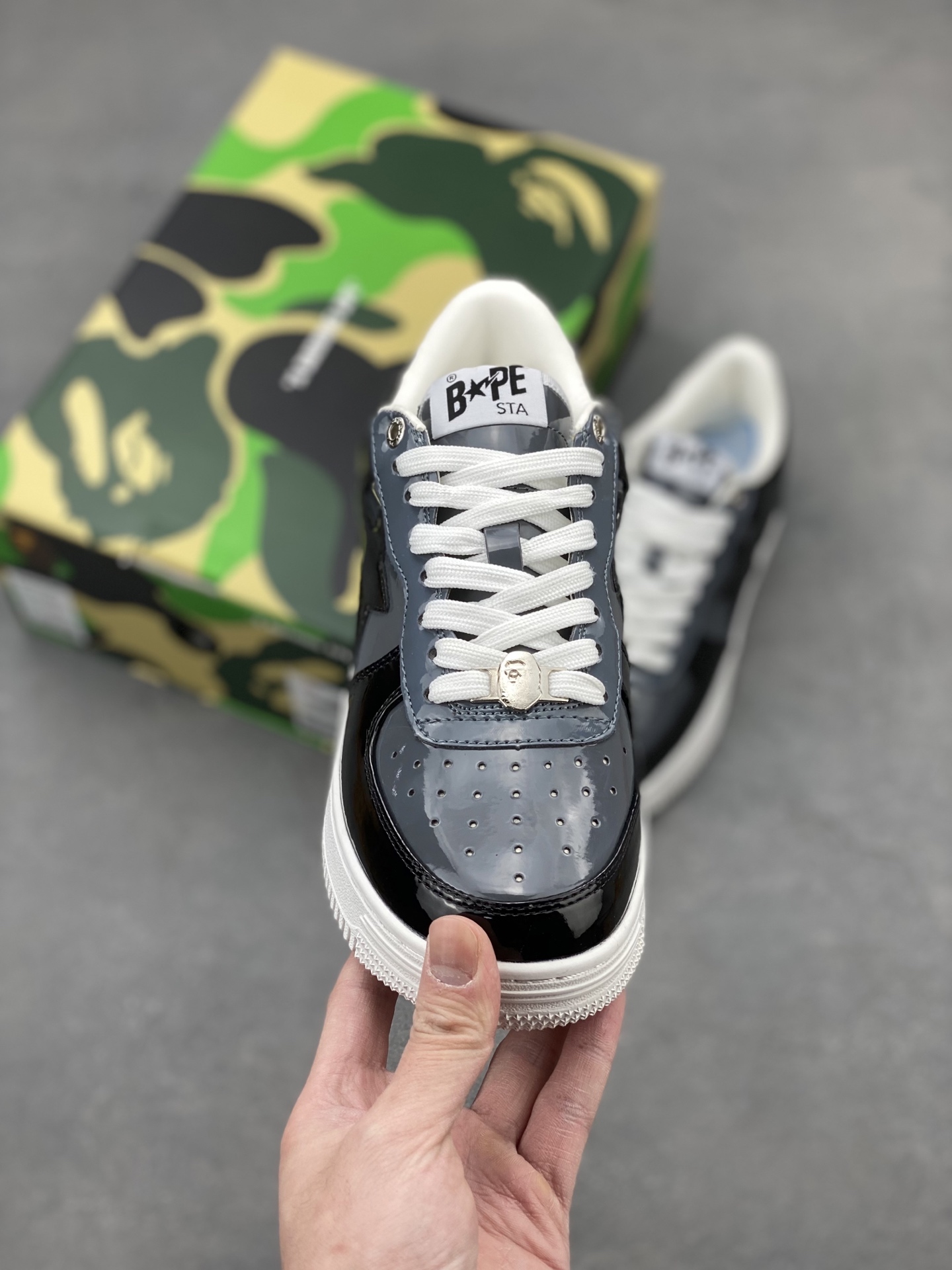 BAPE Sta Patent Leather Sneakers - Classic Style, Superior Comfort 3 i1742231715712 2883 0 1