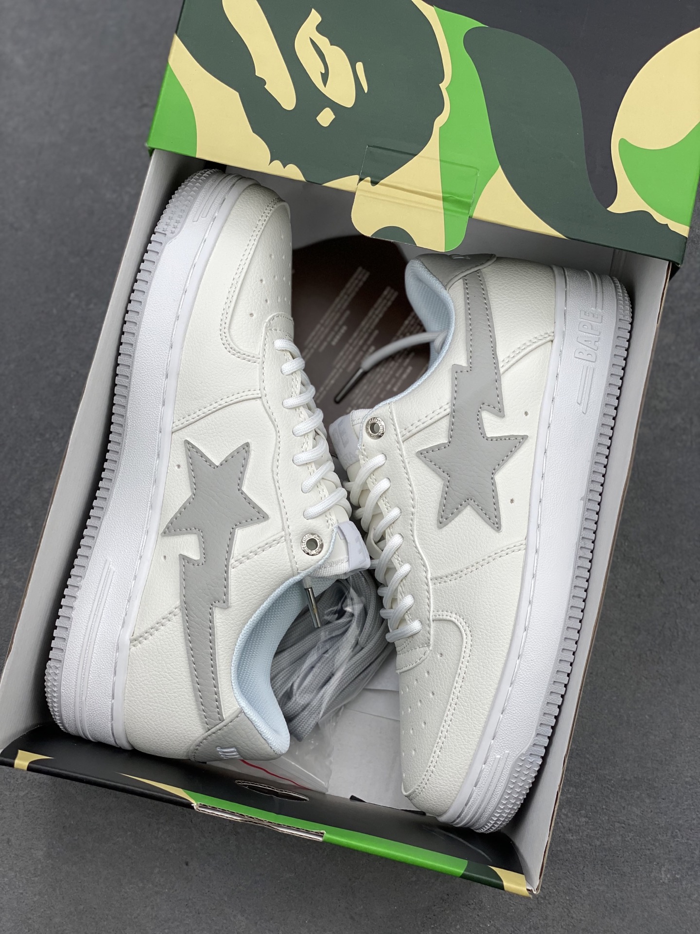 BAPE Sta Classic Casual Sneakers with Ape Head Design - Limited Edition 10 i1742231825348 6978 0 8