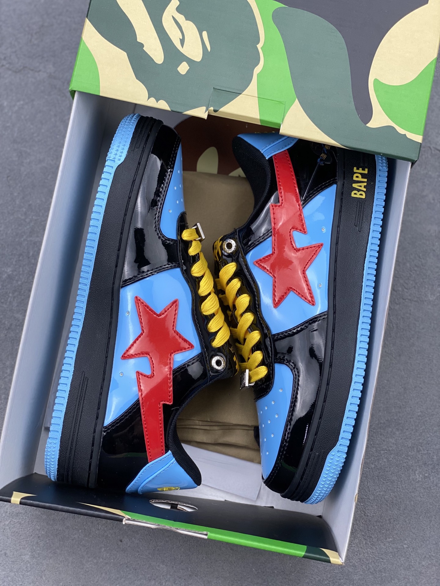 Bape Sta Marvel Low Casual Sneakers, Nigo's Iconic Design,Limited Edition 10 i1742231958227 5289 0 8