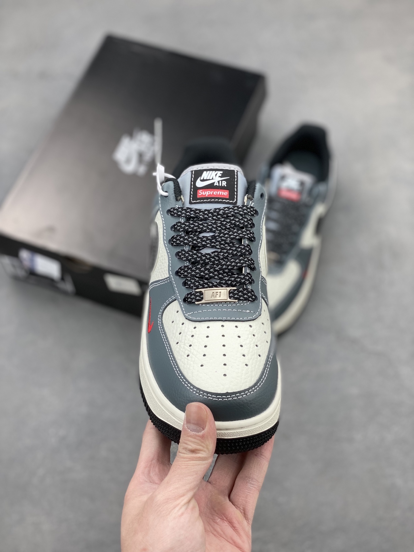 Nike Air Force 1 Low Supreme Collaboration Sneakers - Gray/White 3 i1742330215814 9897 0 1