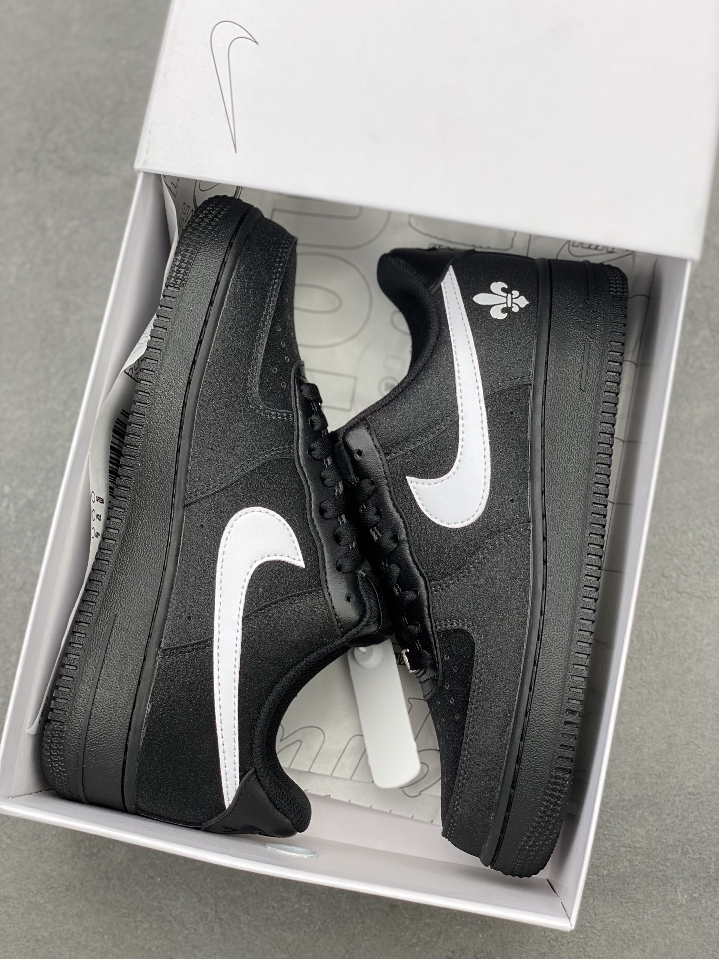 Nike Air Force 1 '07 Low Custom Black/White Casual Sneakers (CW2288-111) 10 i1742330393019 7952 0 8