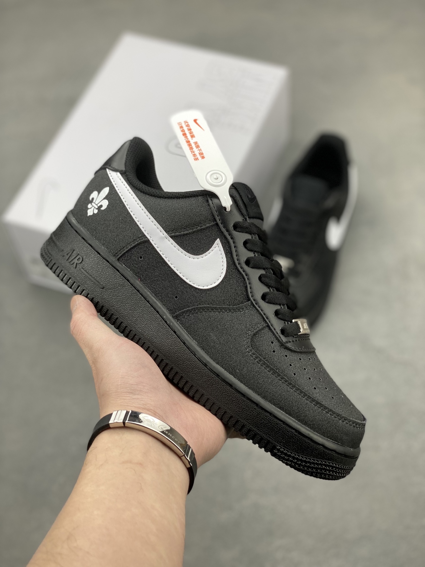 Nike Air Force 1 '07 Low Custom Black/White Casual Sneakers (CW2288-111) 2 i1742330393050 5237 0 0