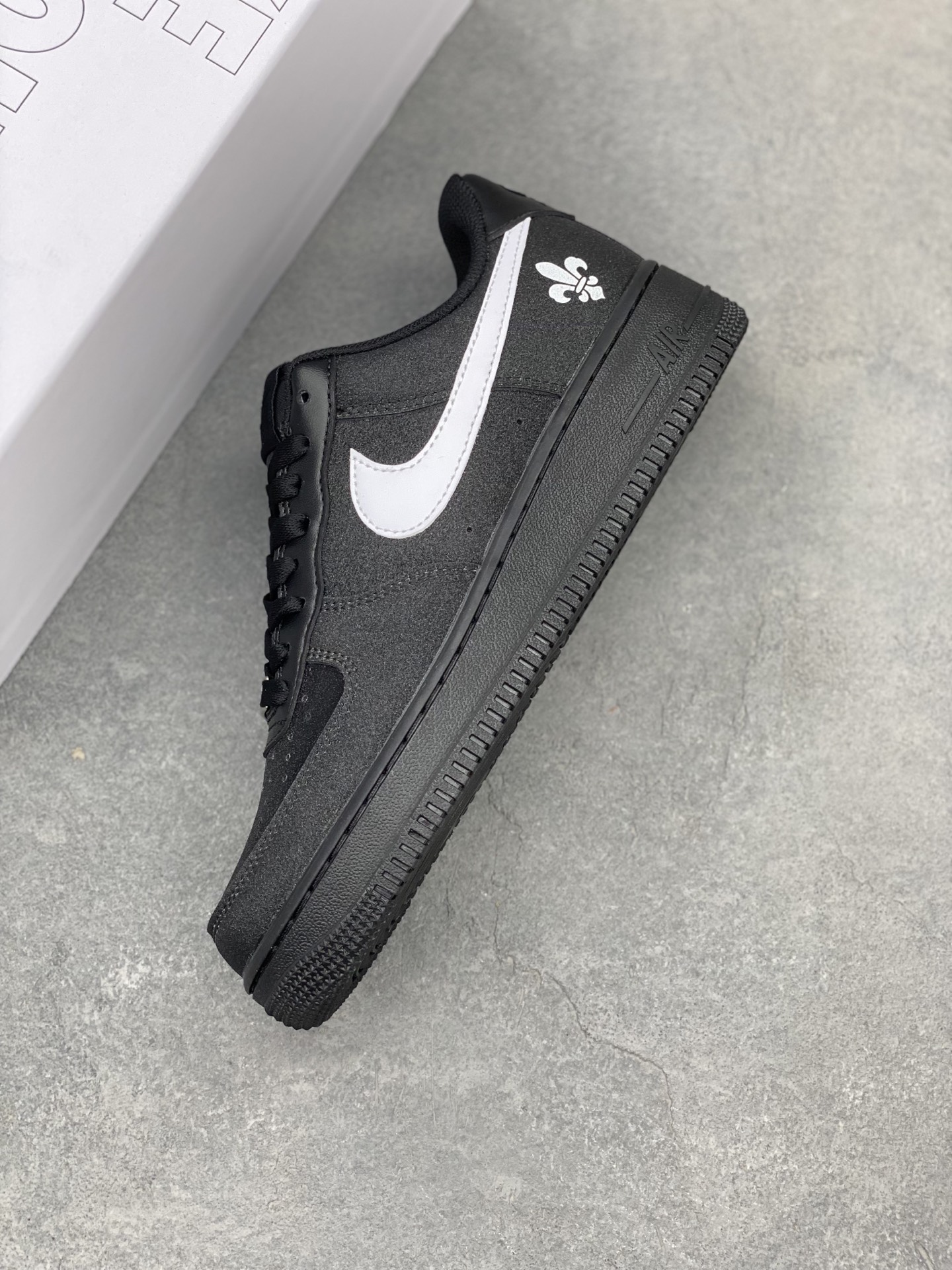 Nike Air Force 1 '07 Low Custom Black/White Casual Sneakers (CW2288-111) 8 i1742330395859 7408 0 6