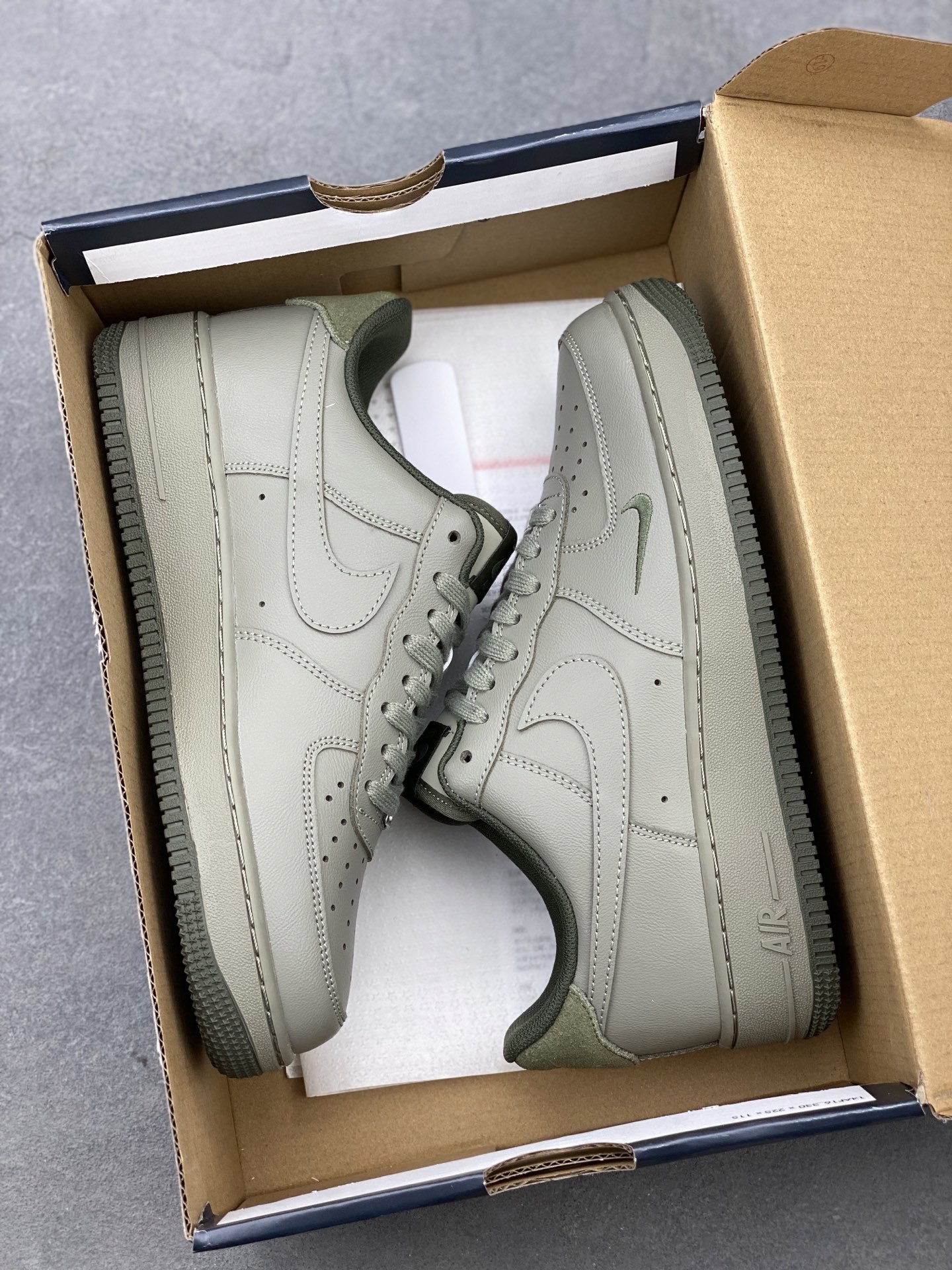 Nike Air Force 1 '07 Light Army Green Sneakers - Iconic Style & Comfort 10 i1742330527224 6674 0 8