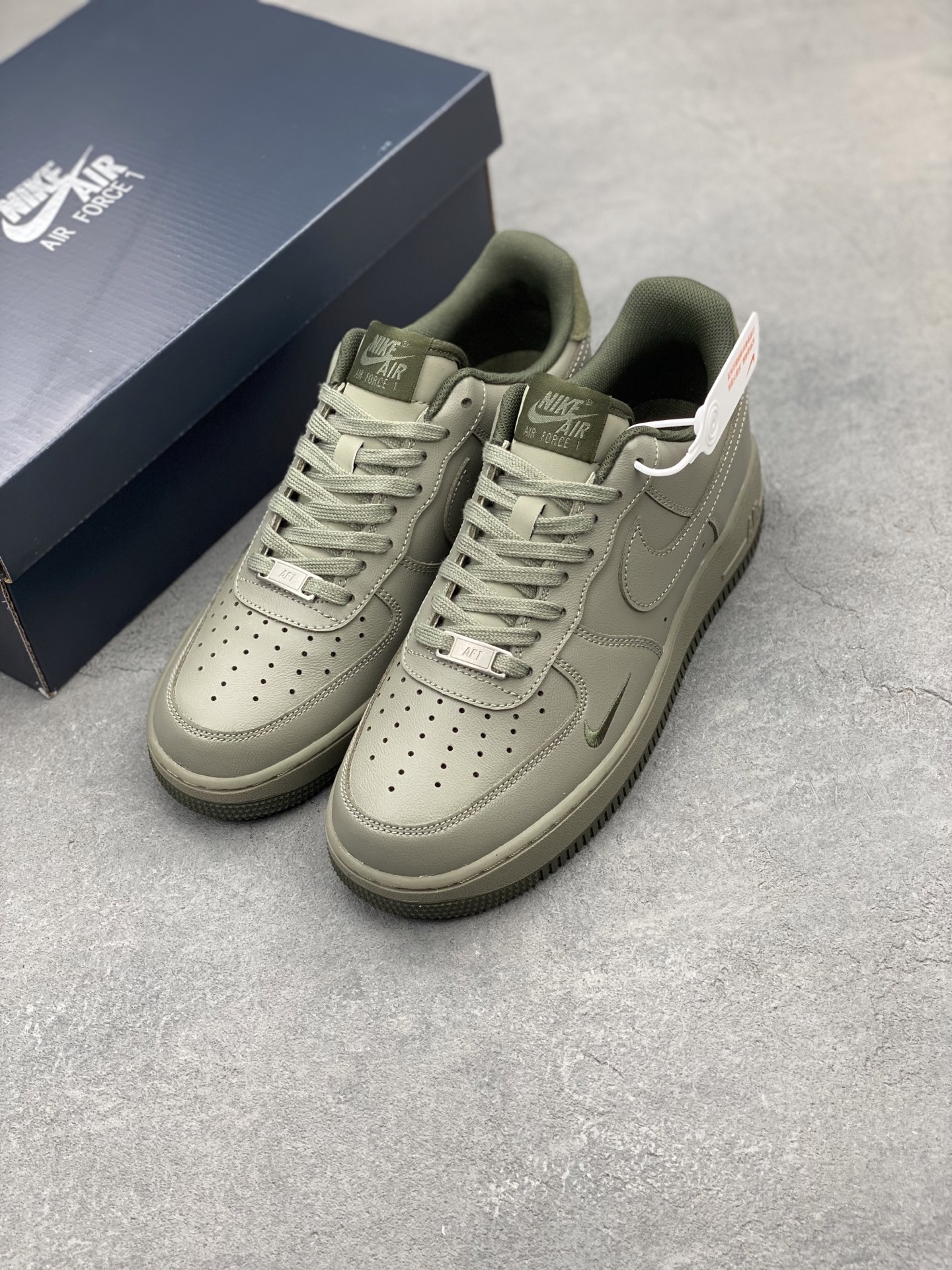 Nike Air Force 1 '07 Light Army Green Sneakers - Iconic Style & Comfort 9 i1742330527244 8046 0 7