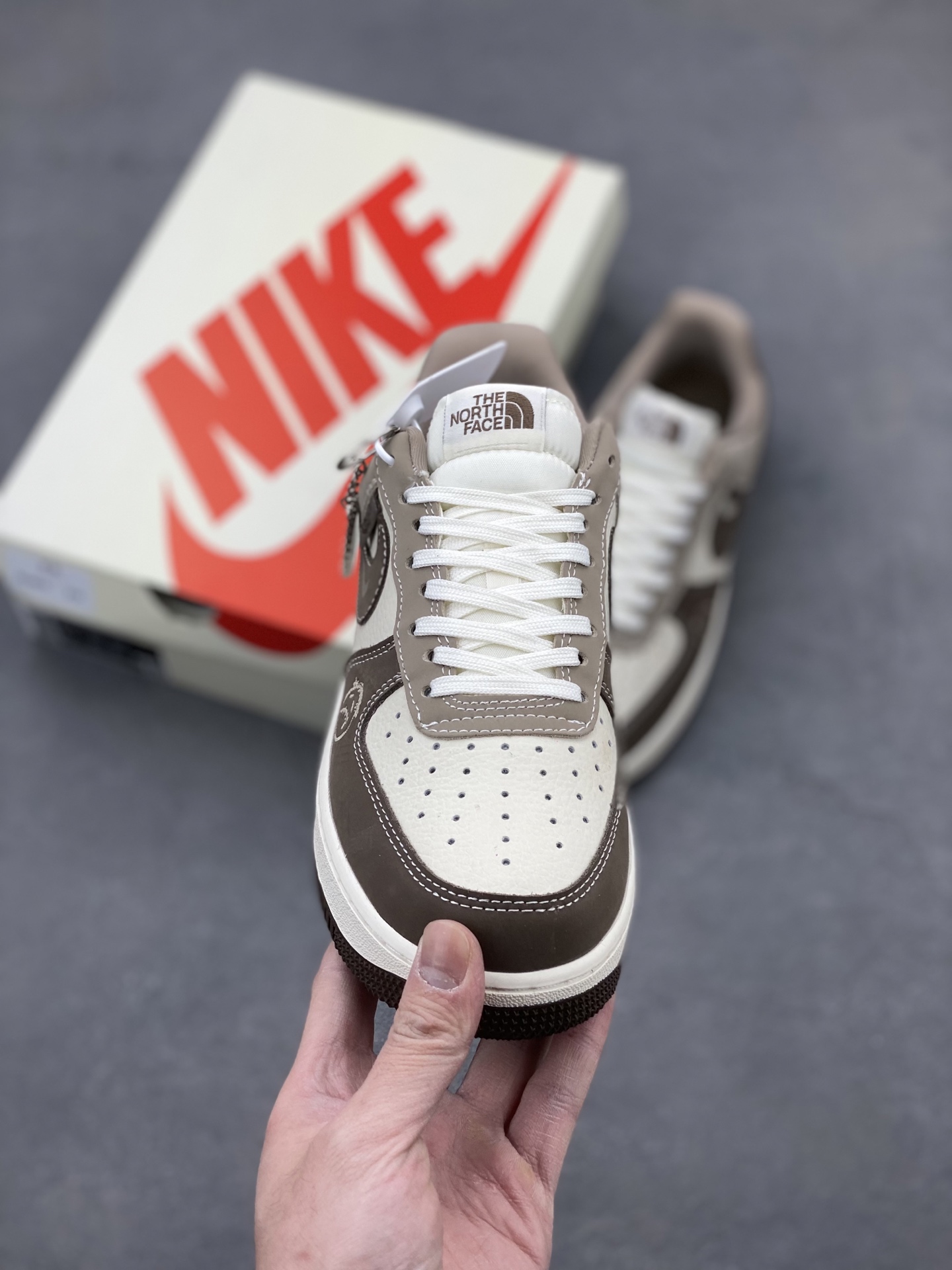 Nike Air Force 1 '07 Low The North Face Sneakers - Limited Edition 3 i1742330696247 7982 0 1