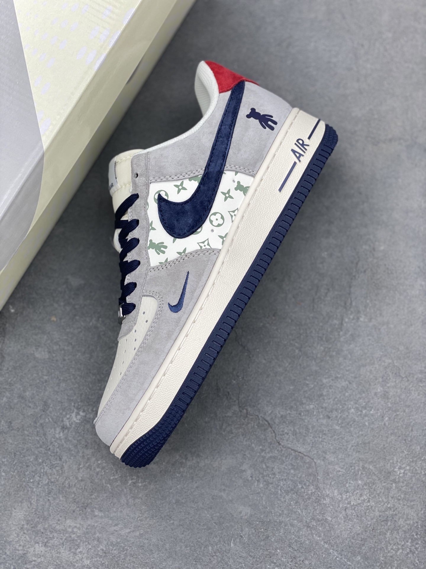 Nike Air Force 1 '07 Low 'Violent Bear' - Gray Blue Print Sneakers 8 i1742330826515 1203 0 6